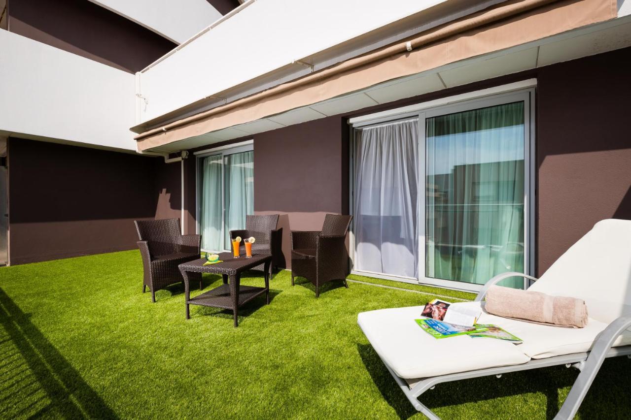 Deluxe Double Room with City View