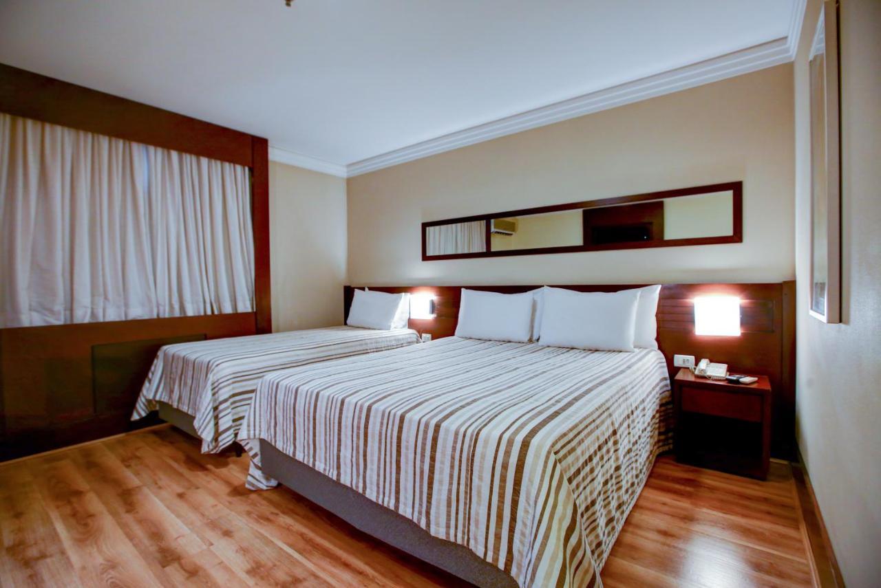 Quarto Familiar Standard
