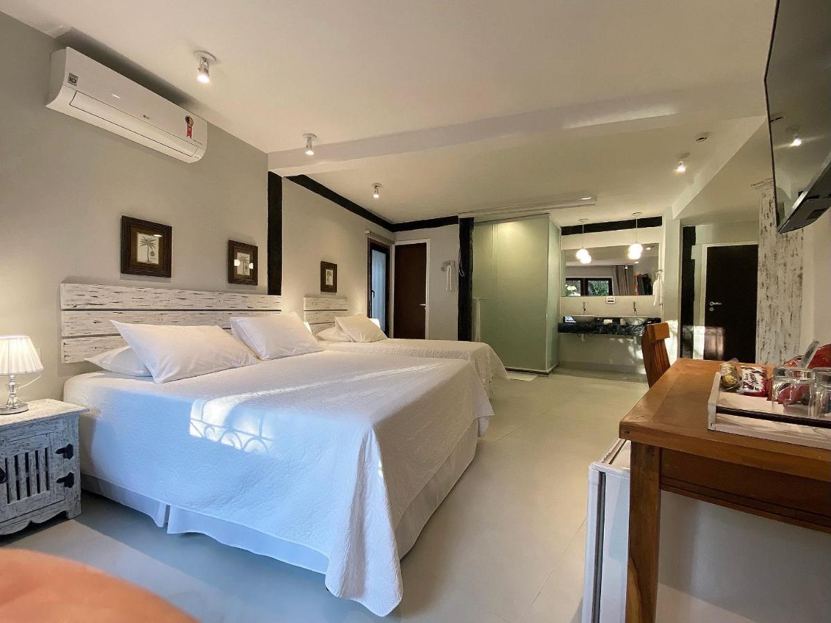 Quarto Triplo Superior com Vista Mar