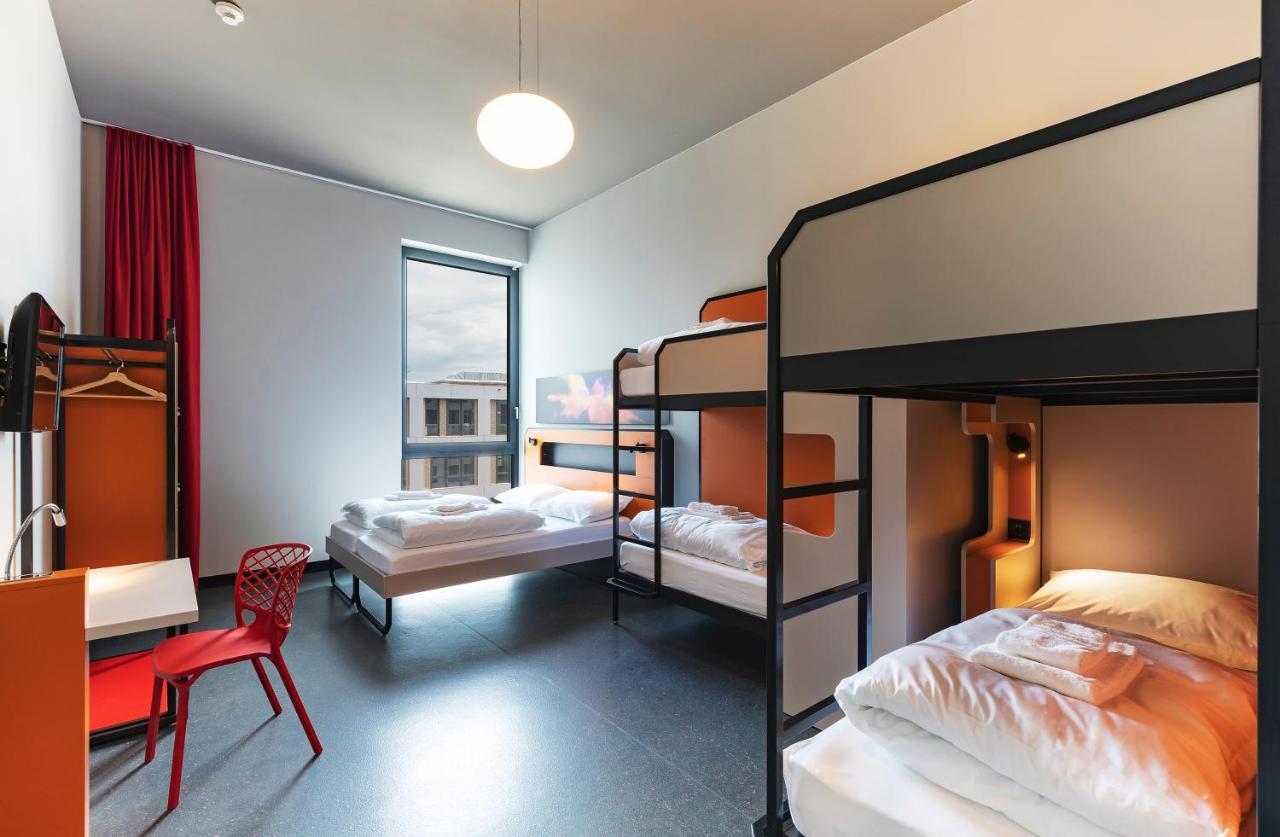 Bed 6-Bed Mixed Dormitory Room