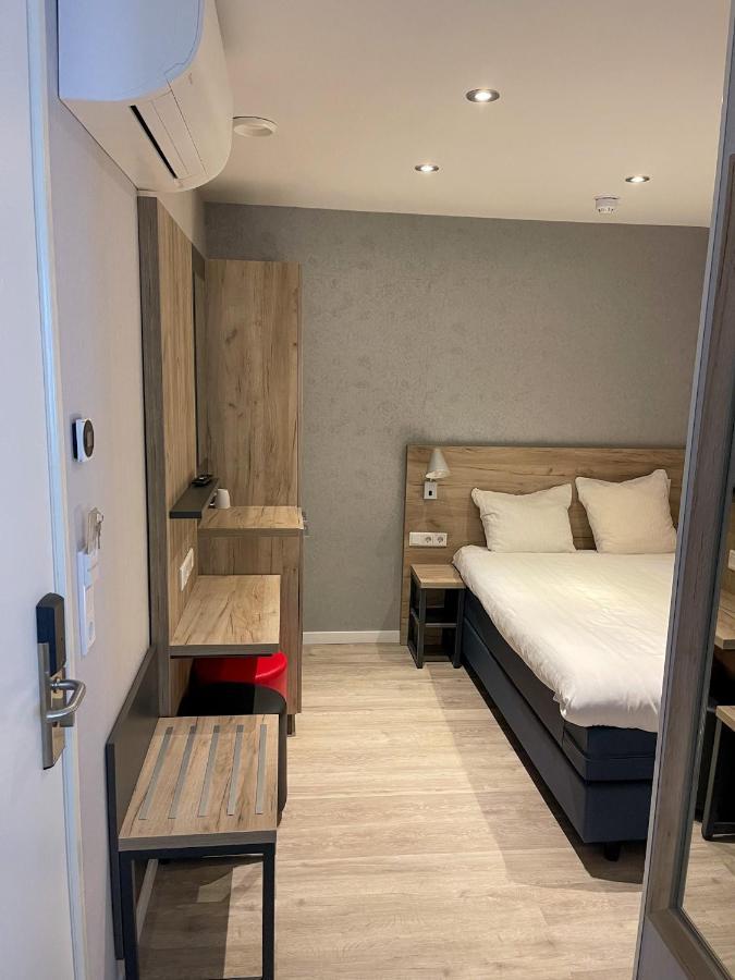 Budget Double/Twin room without window,1177066996:JPEG