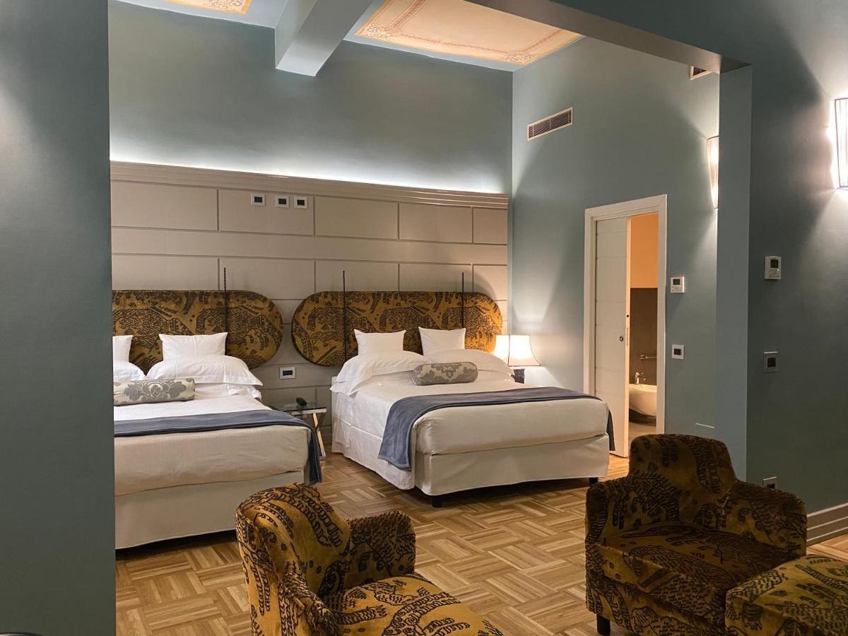 Suite Queen com Banheira de Hidromassagem