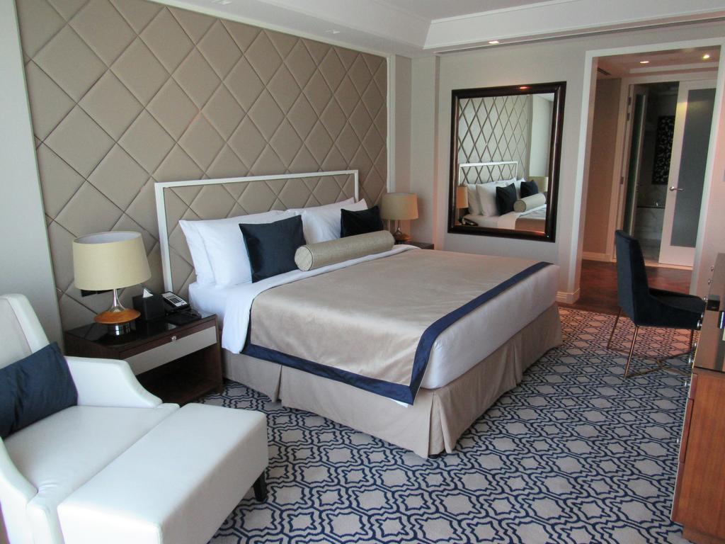 Luxe Suite met Uitzicht op Burj Khalifa