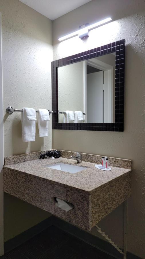 Quadruple Room Private Bathroom