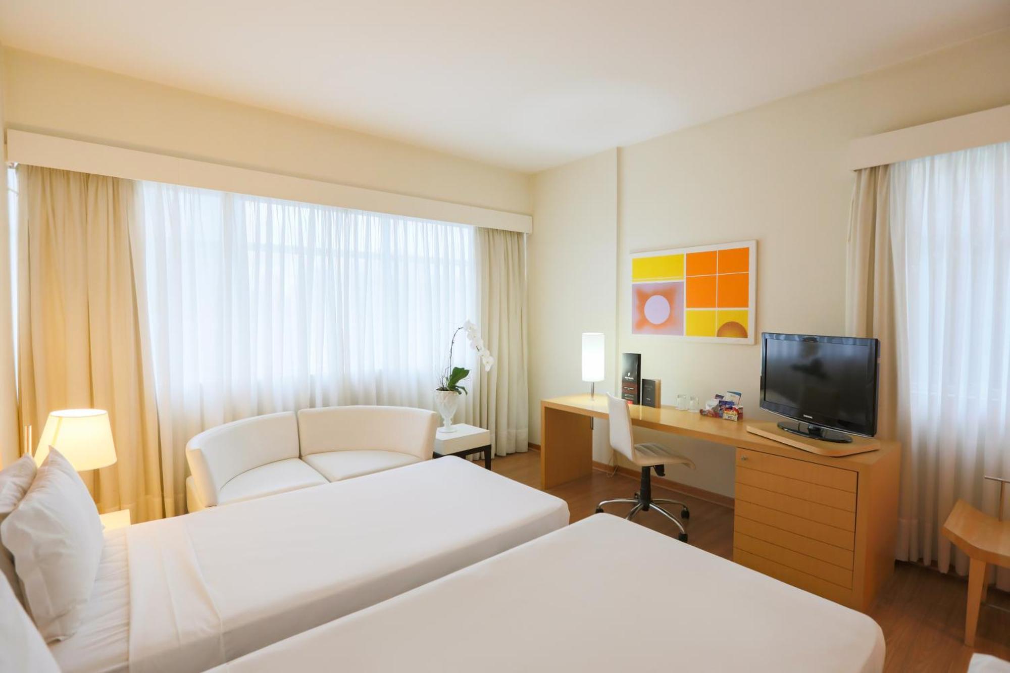 Quarto Deluxe com Cama Queen-size