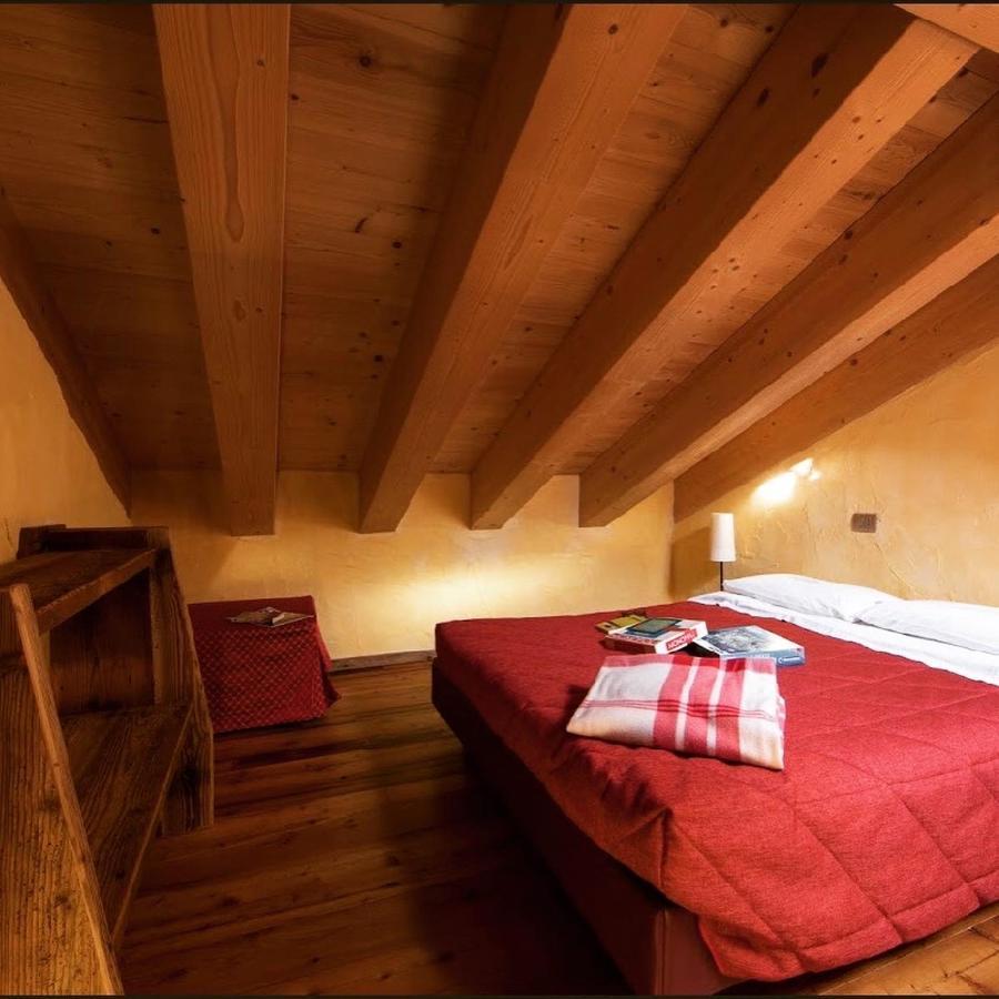 Large Double or Twin Room,1211248948:JPEG