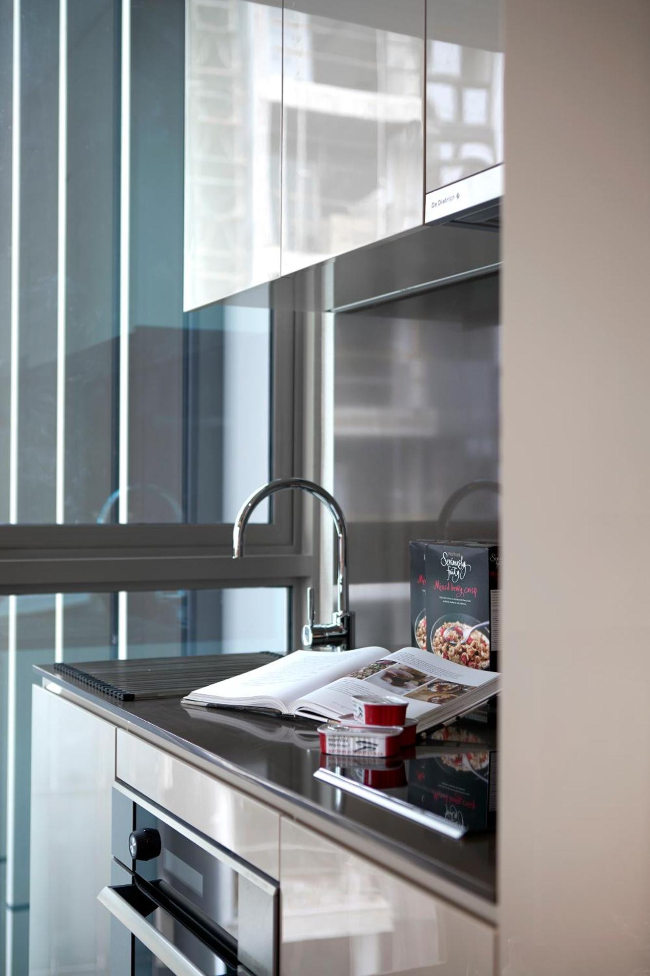 Premier One-Bedroom Suite,1453349206:JPEG