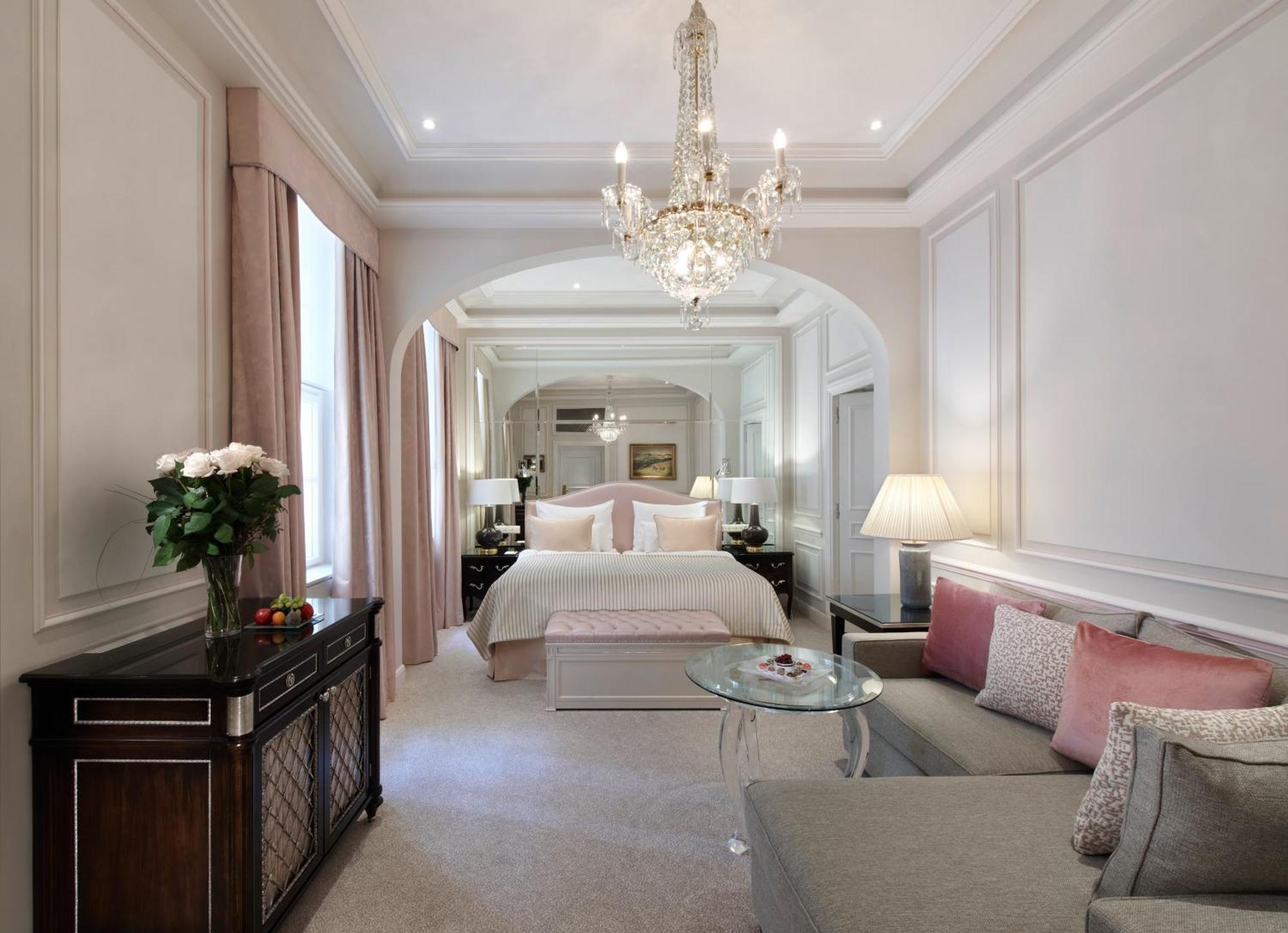 Junior Suite,1549168012:JPEG