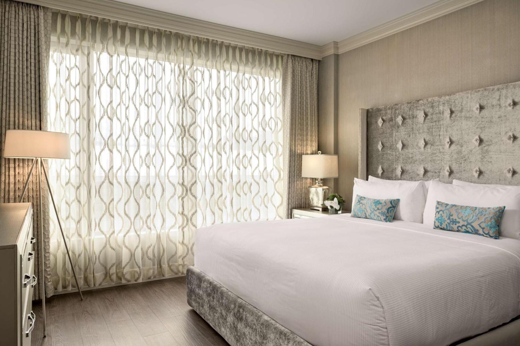 Two-Bedroom Suite - Non-Smoking,1277461540:JPEG