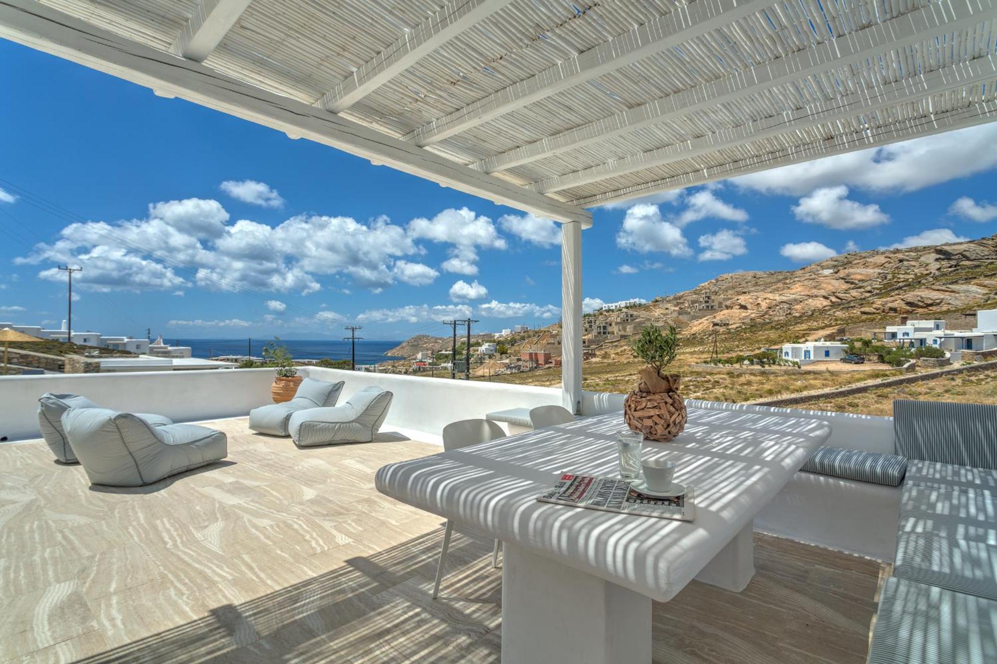 Villa Esthesis - 4 Bedroom Villa with Private Pool