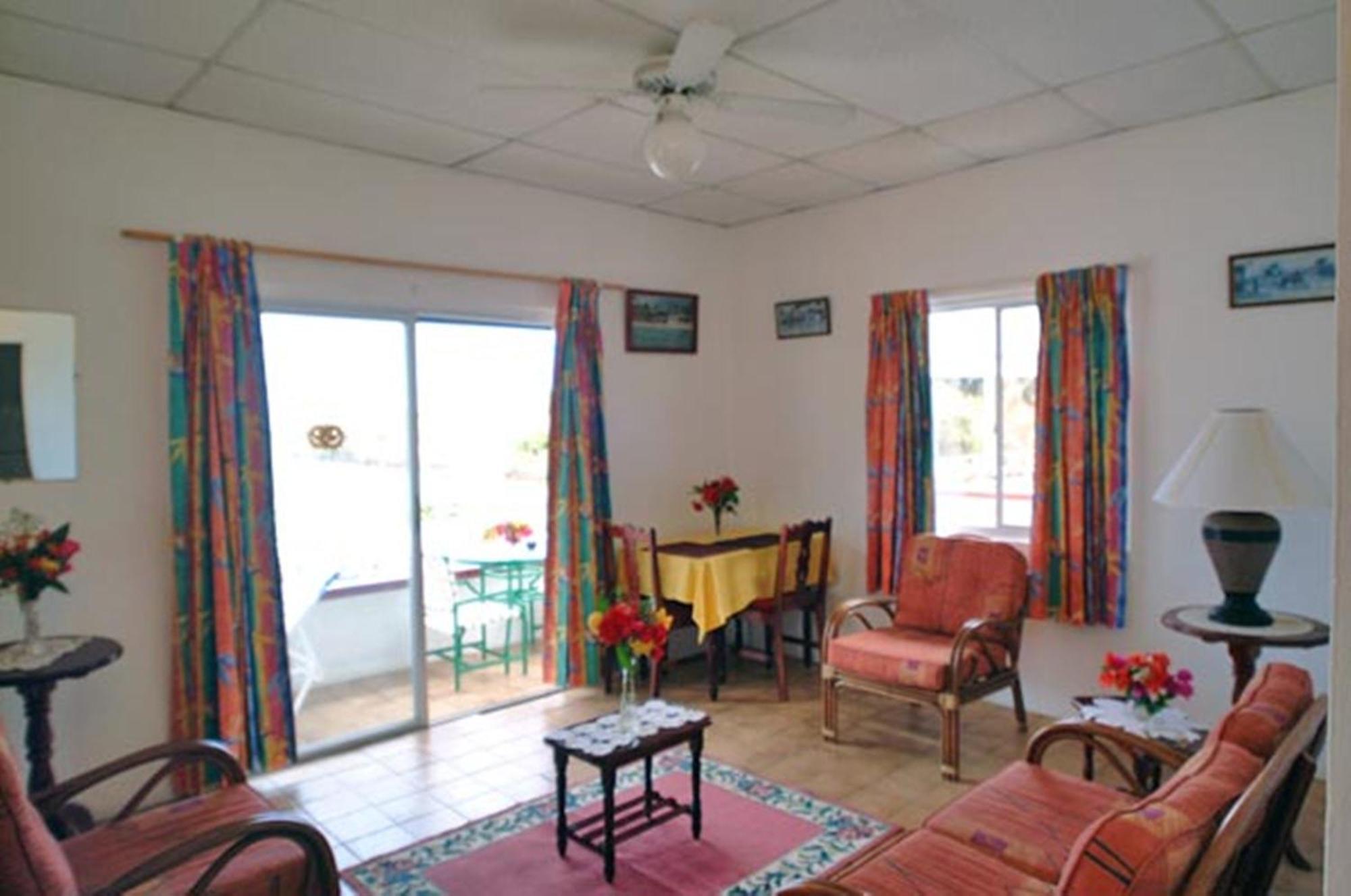 Two-Bedroom Apartment,144597908:JPEG