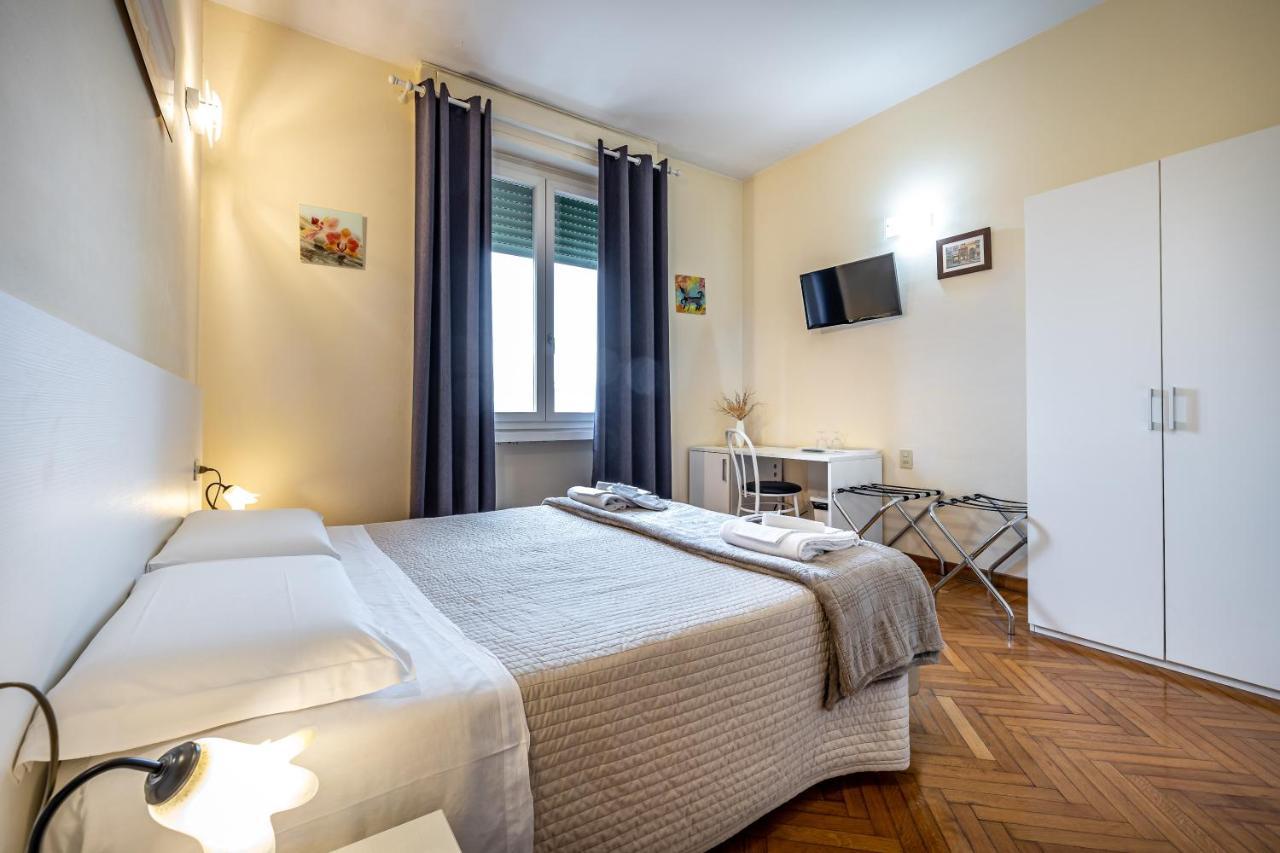 Standard Double Room,1328314499:JPEG