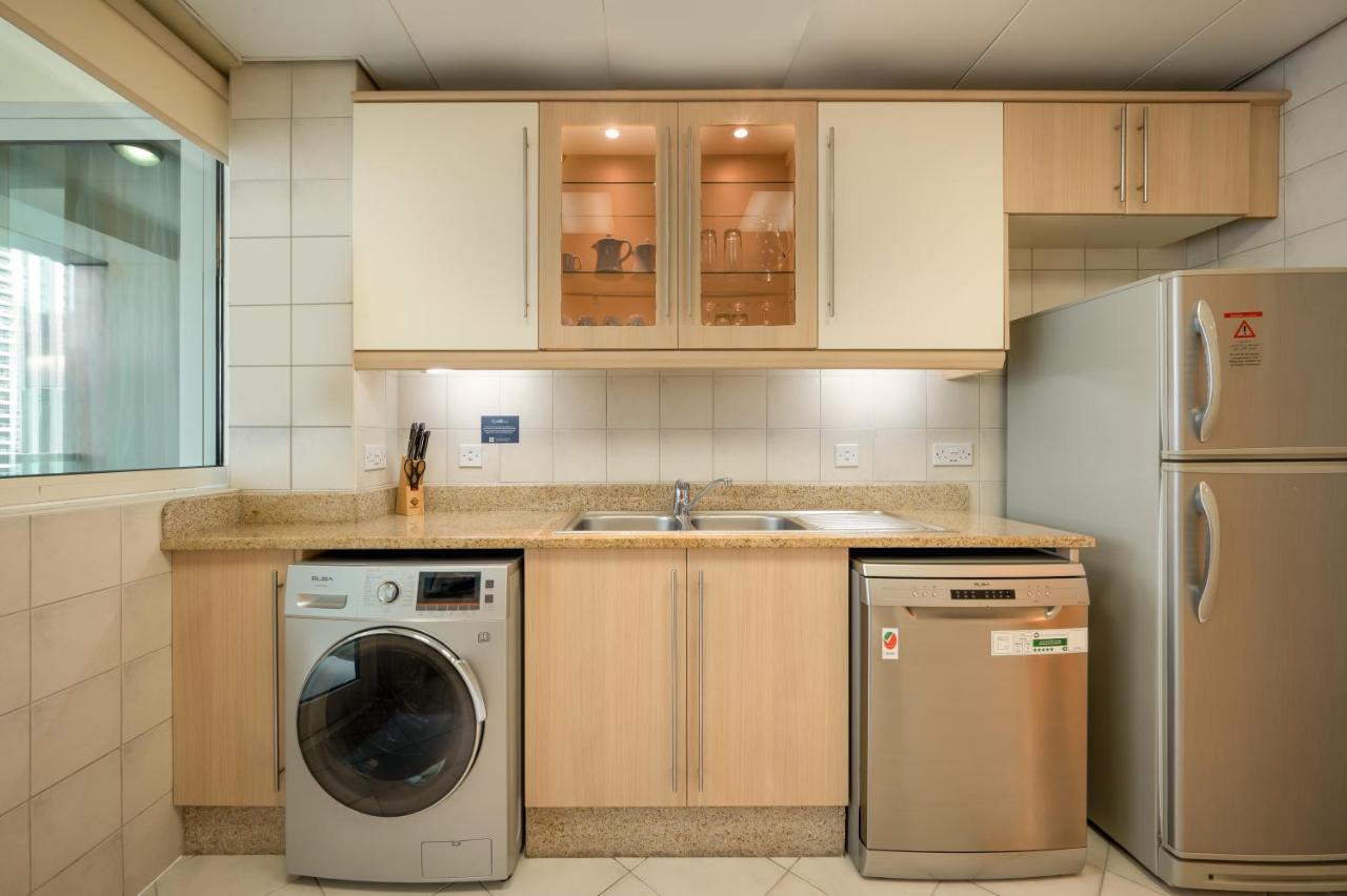 Deluxe One Bedroom Apartment