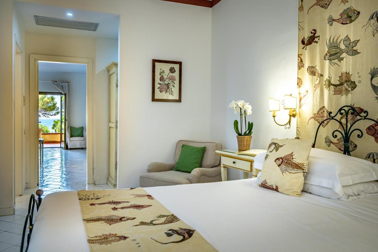 Standard Triple Room,1369497581:JPEG