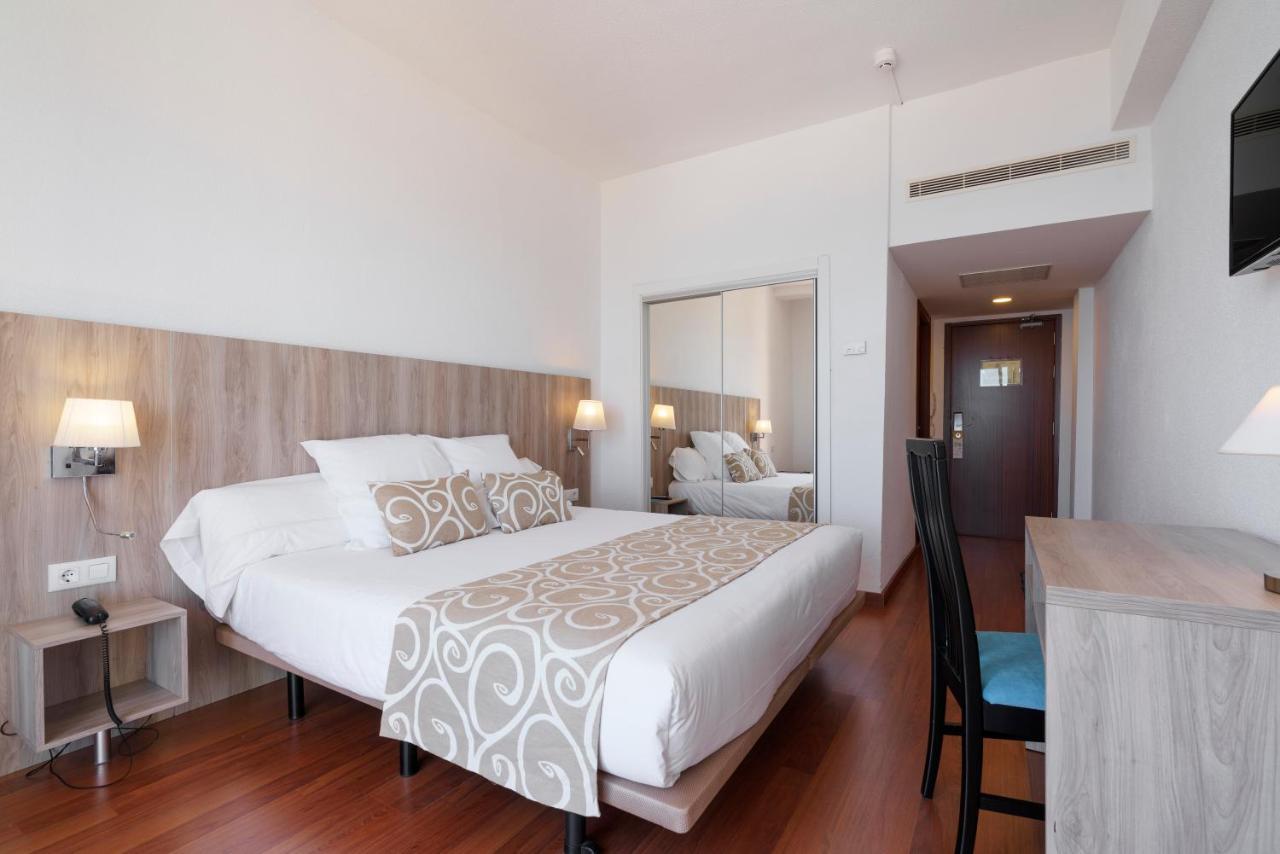 Superior Double Room Frontal Menor sea View,1386559160:JPEG