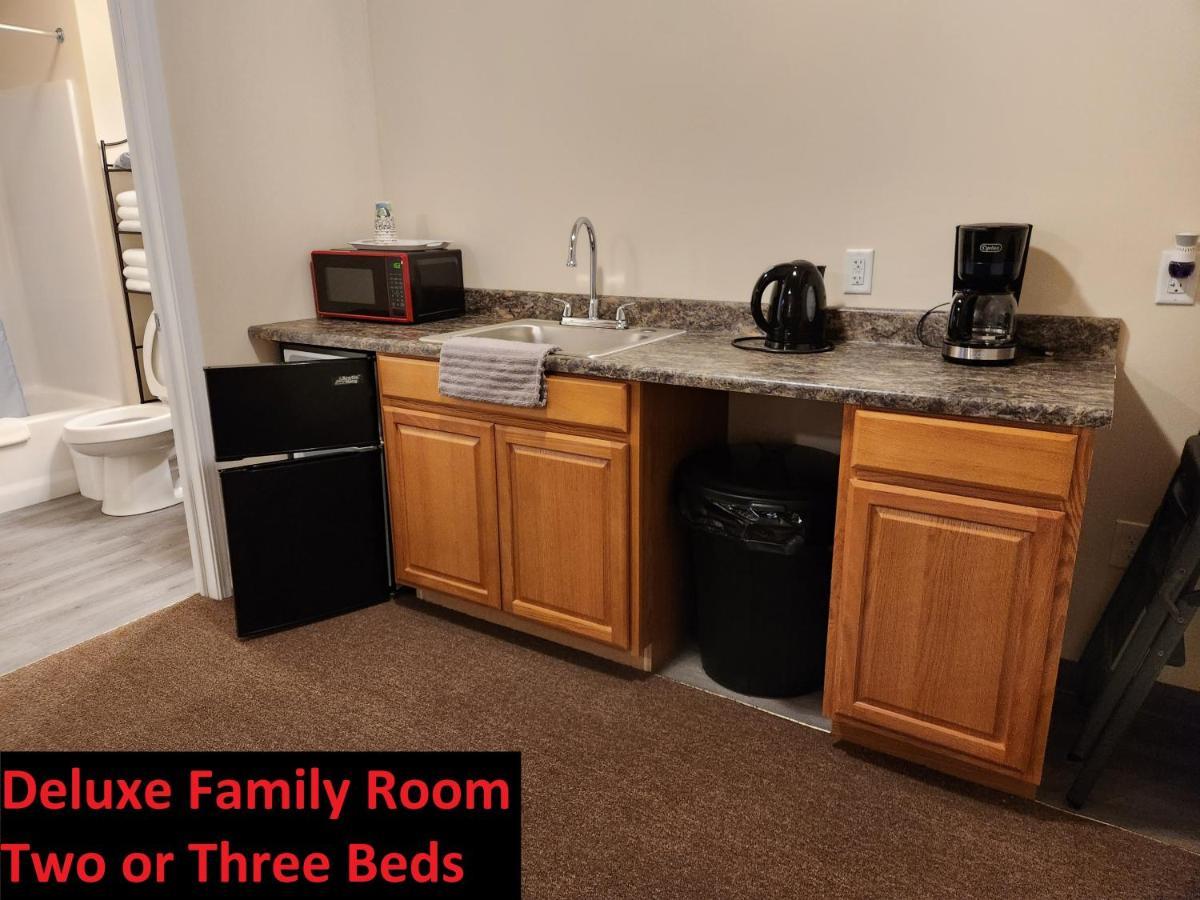 Deluxe Family Room