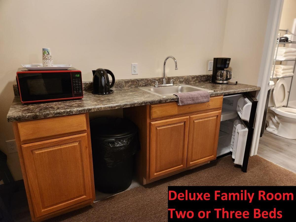 Deluxe Family Room