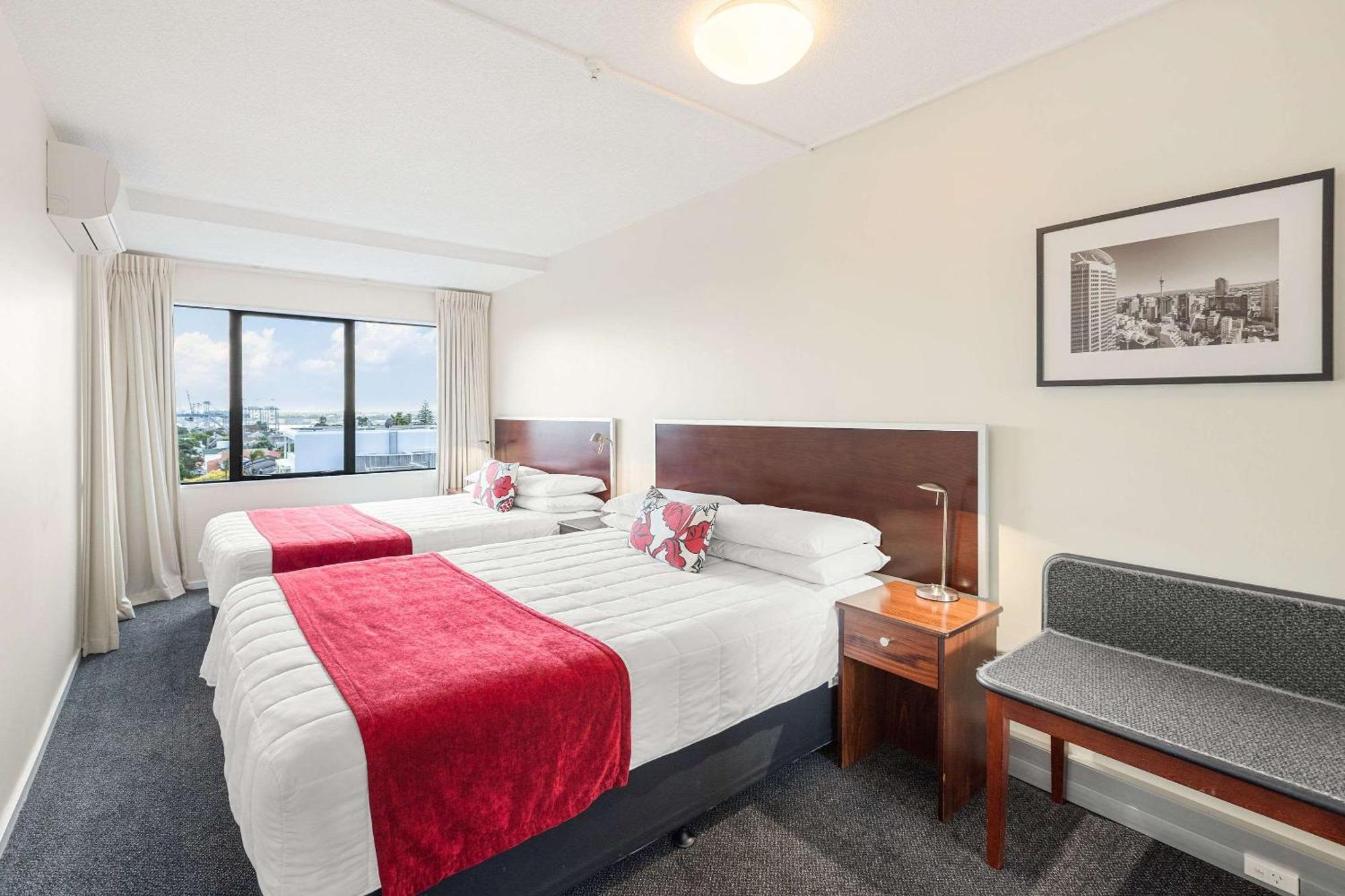 Two-Bedroom Suite with Balcony,1277871436:JPEG