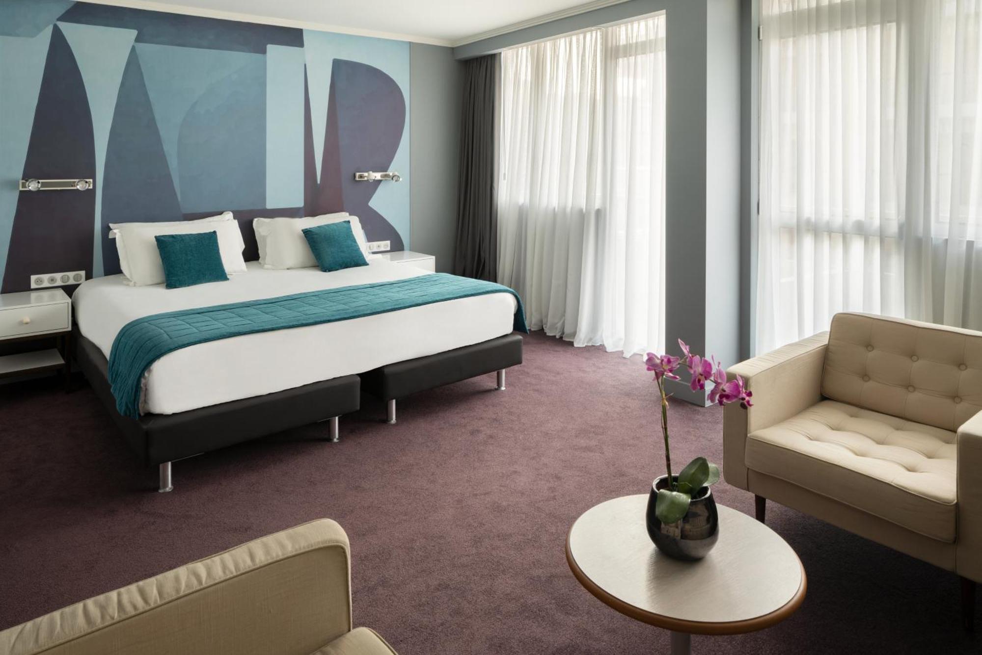 Deluxe Suite,1106046018:JPEG