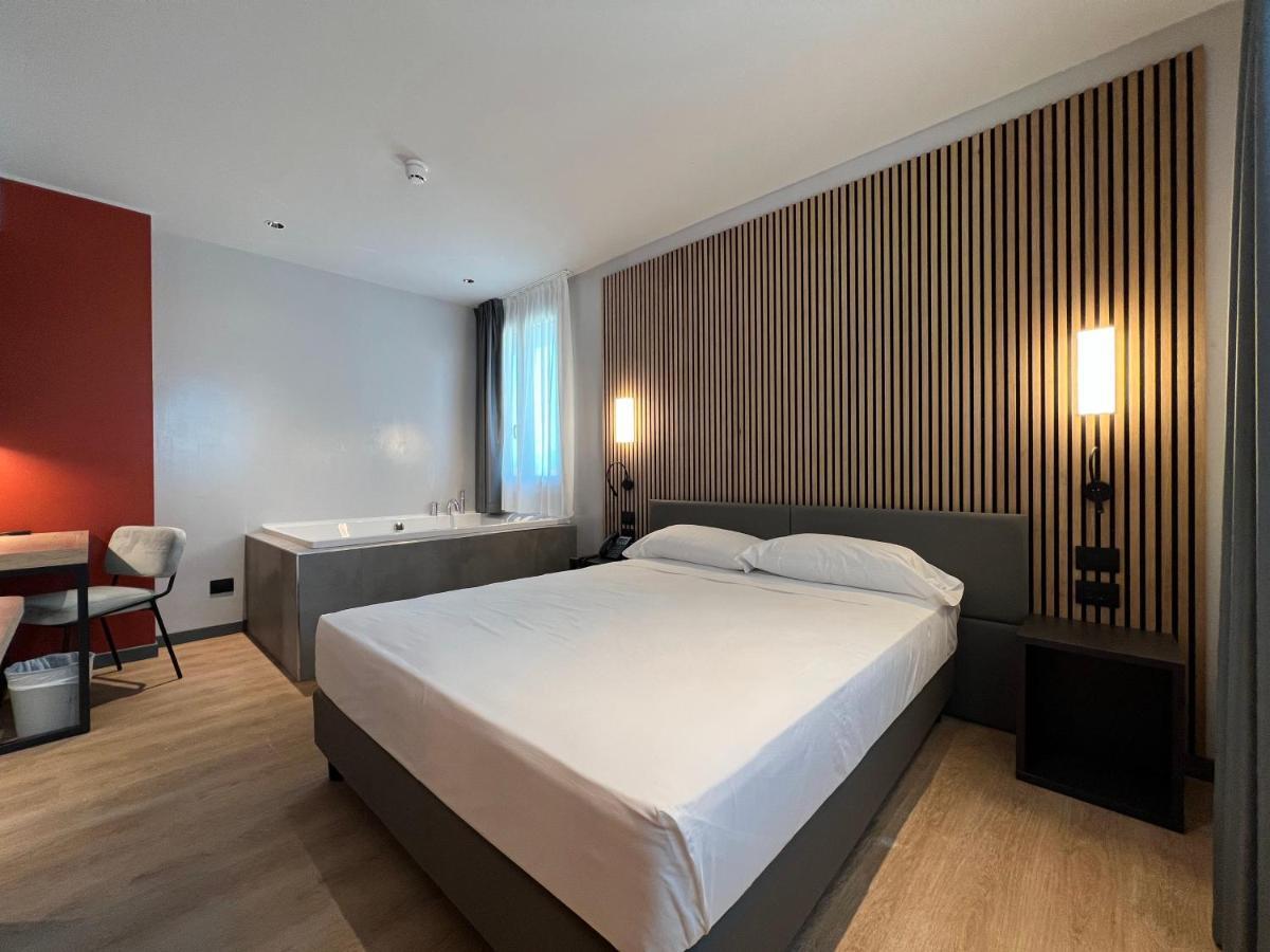 Suite Deluxe avec Baignoire Spa
