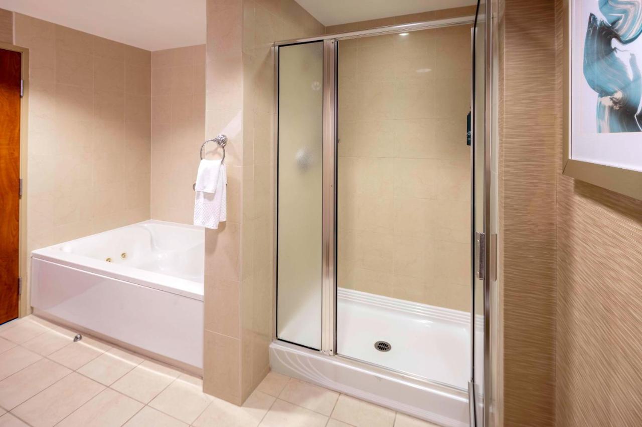 One-Bedroom Mini Suite,1498959805:JPEG