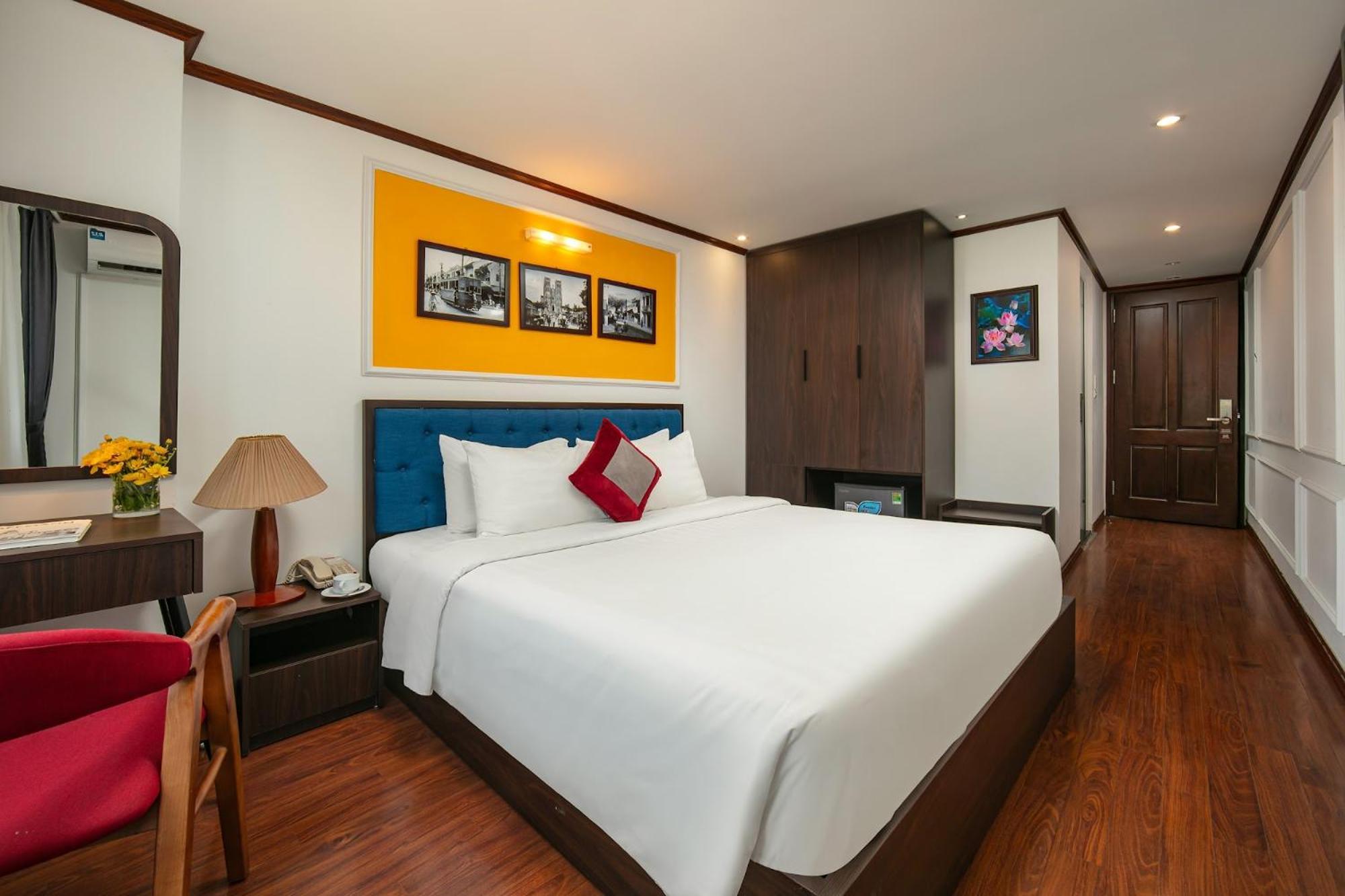 Junior Suite,1506882571:JPEG