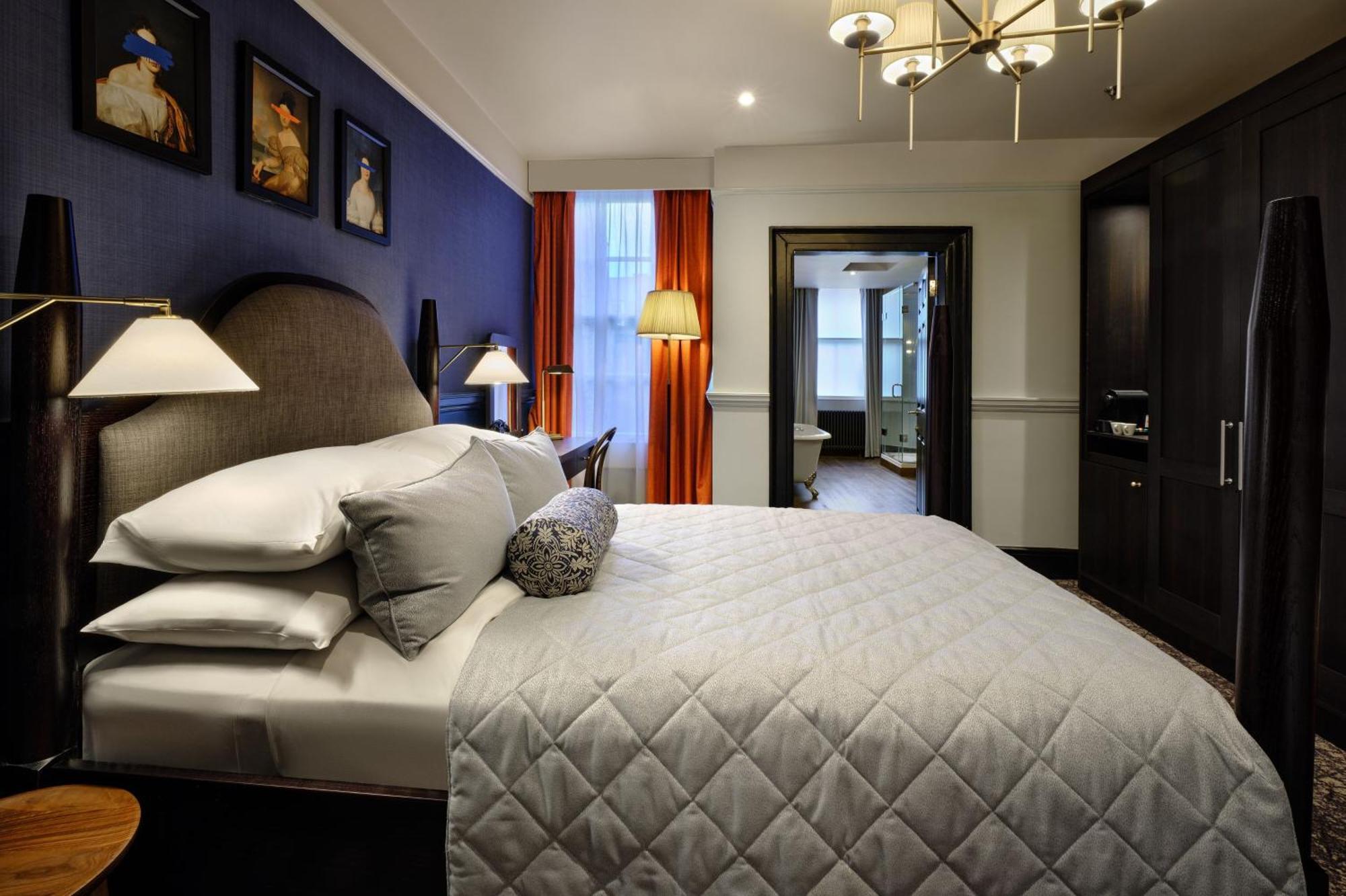 Suite Lit King-Size Junior de Luxe