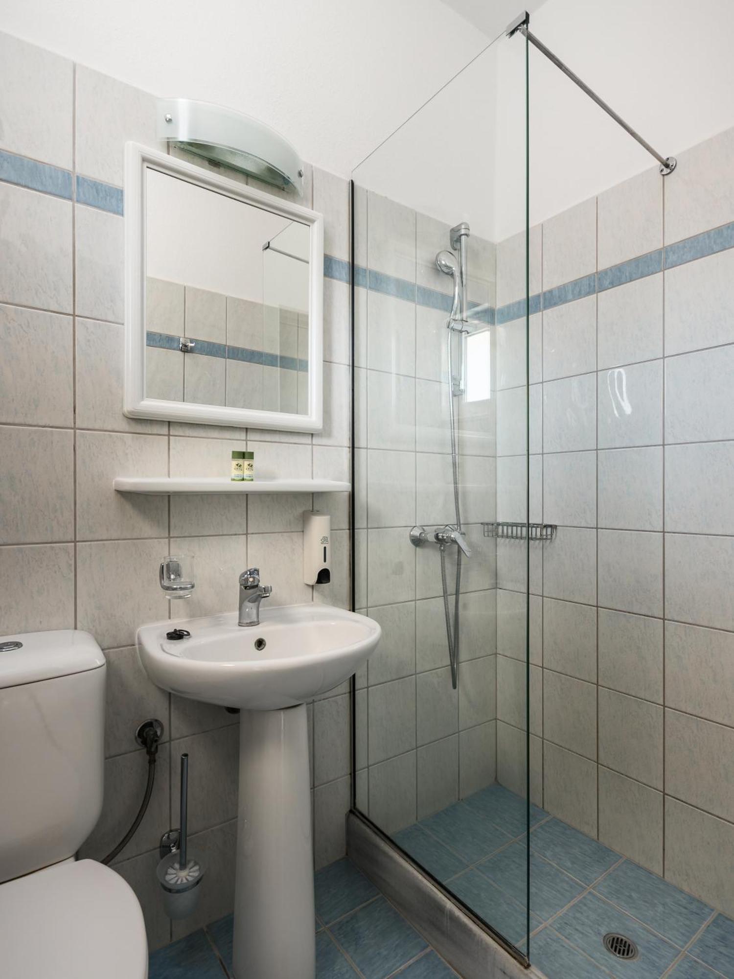 Double Room - Disability Access,1539771874:JPEG