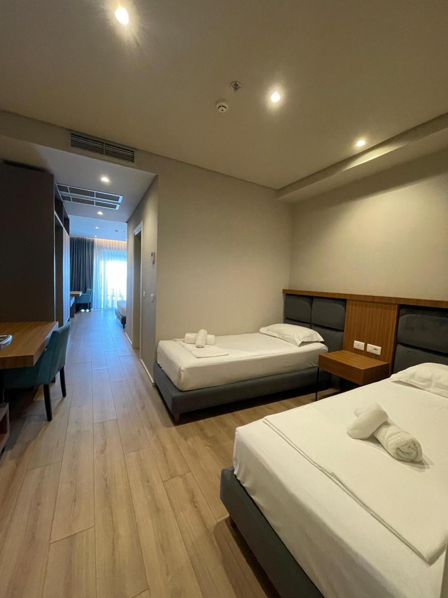Quadruple Room with Sea View