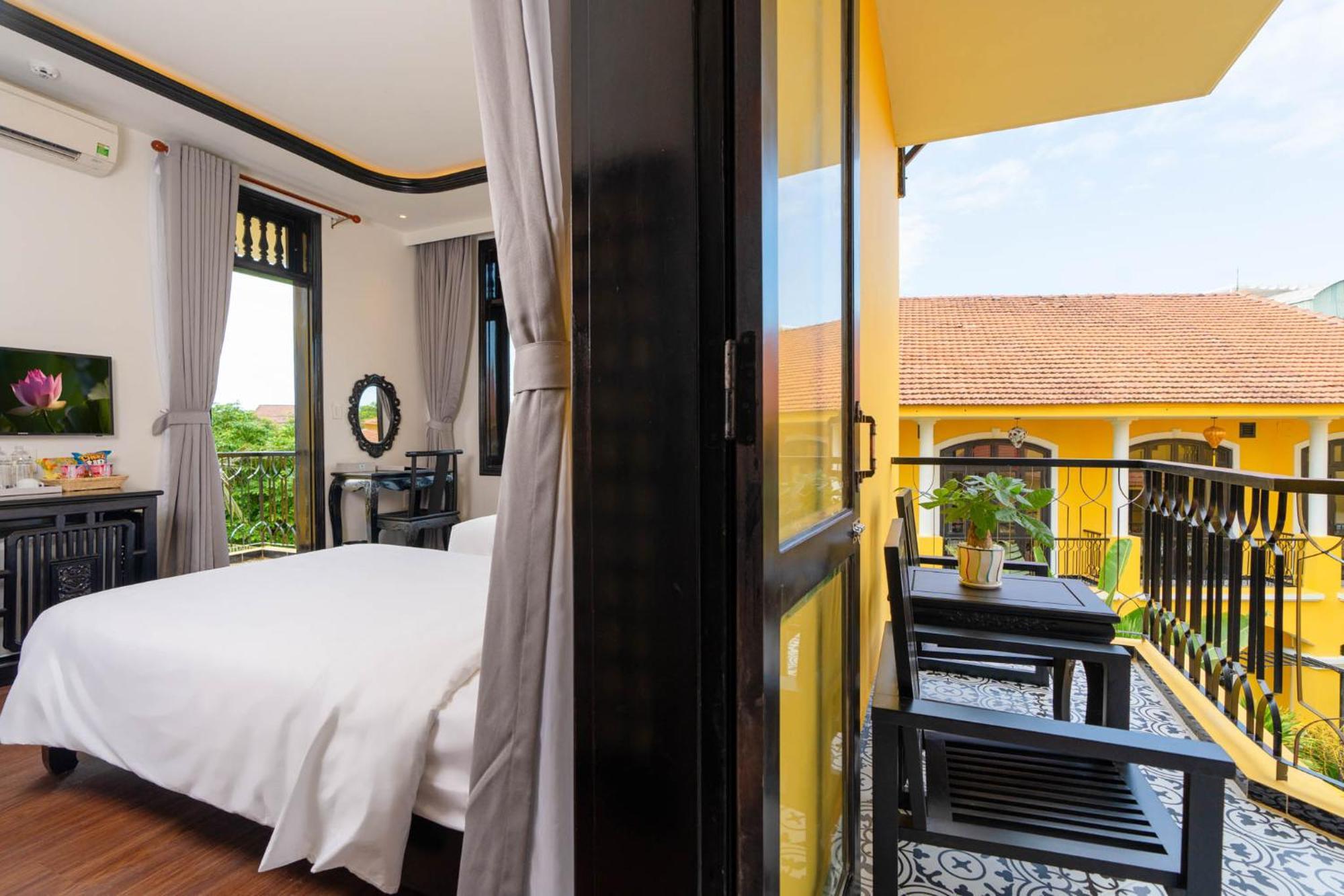 Deluxe Family Suite,1551179311:JPEG