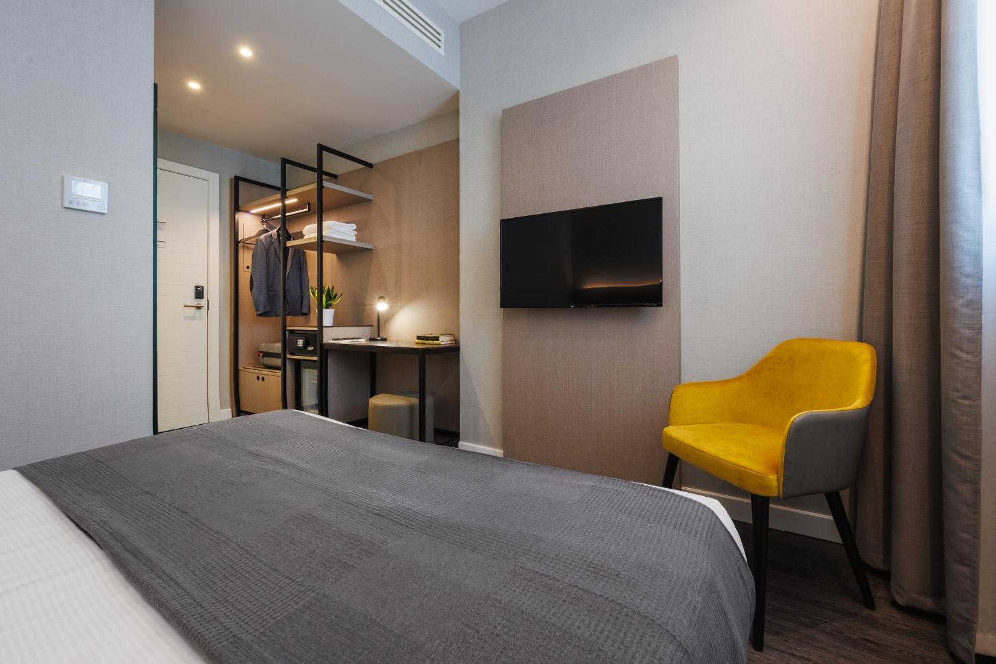 Standard Single Room,1553547220:JPEG