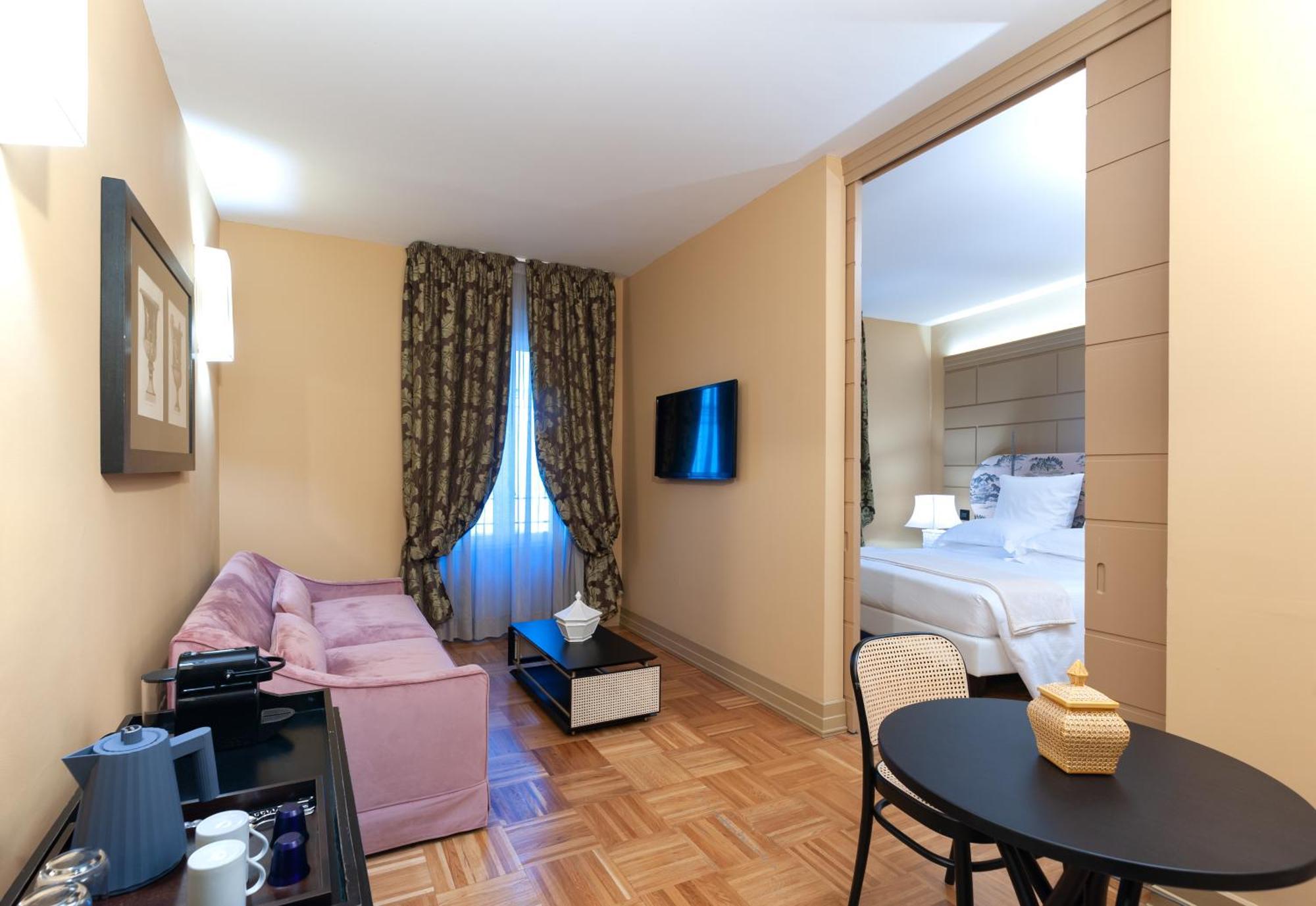 Quarto Quádruplo Luxo