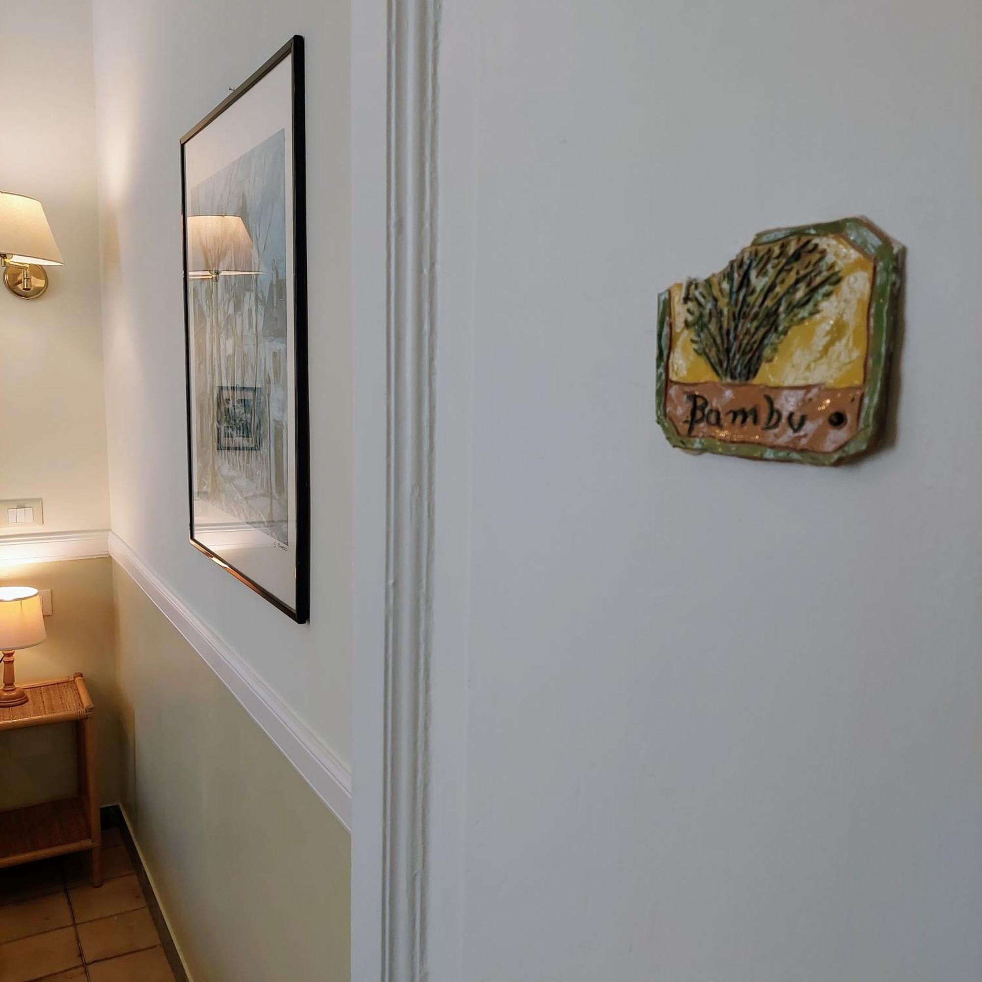 Single Room,1559742574:JPEG