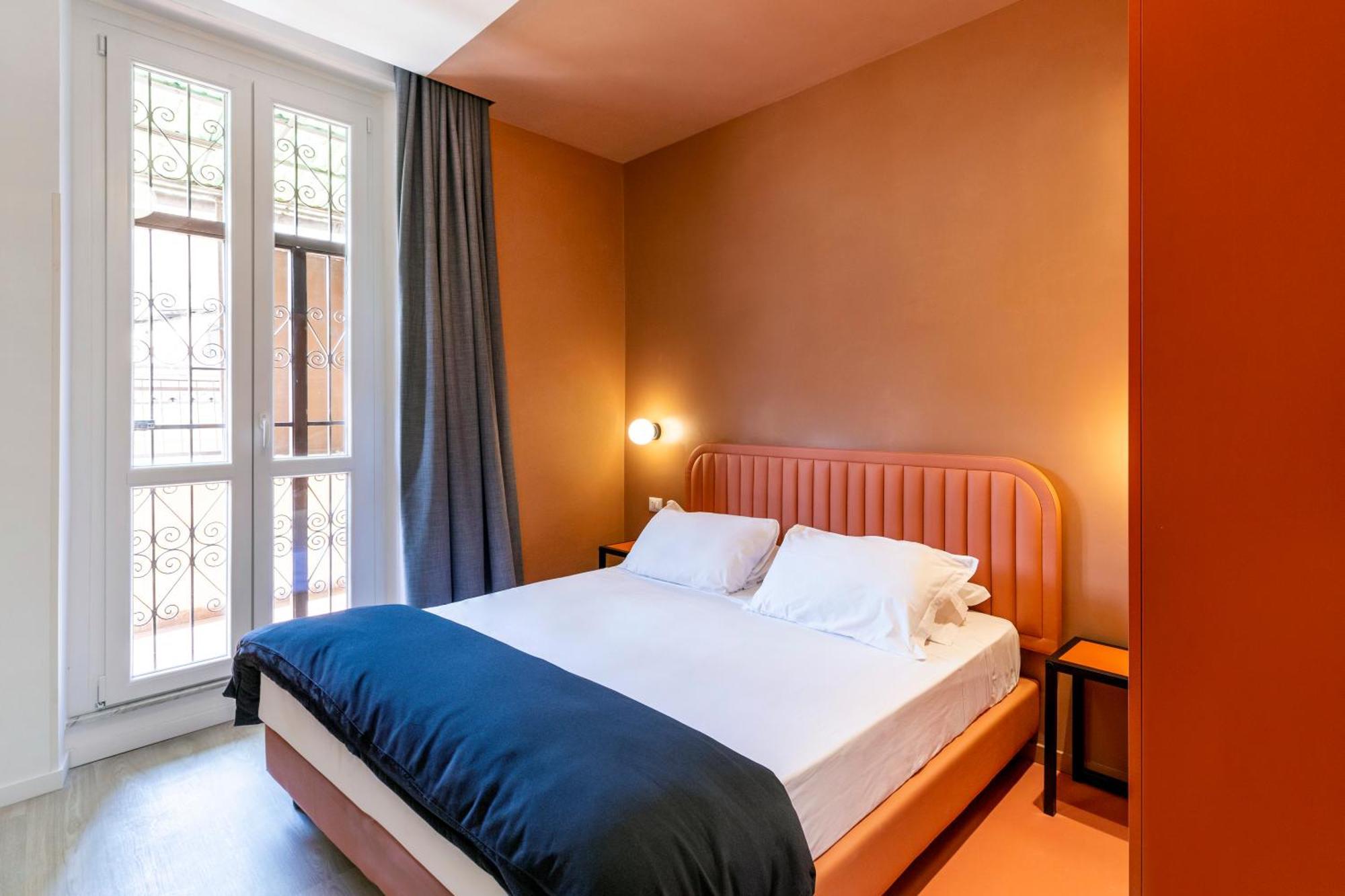 Double Room with Balcony,1560433927:JPEG