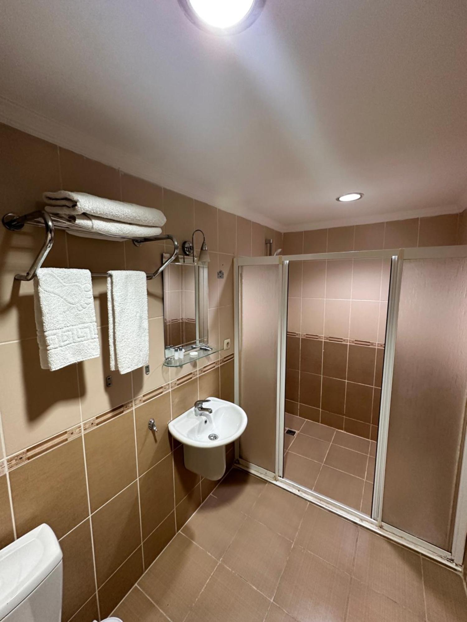 Large Double Room