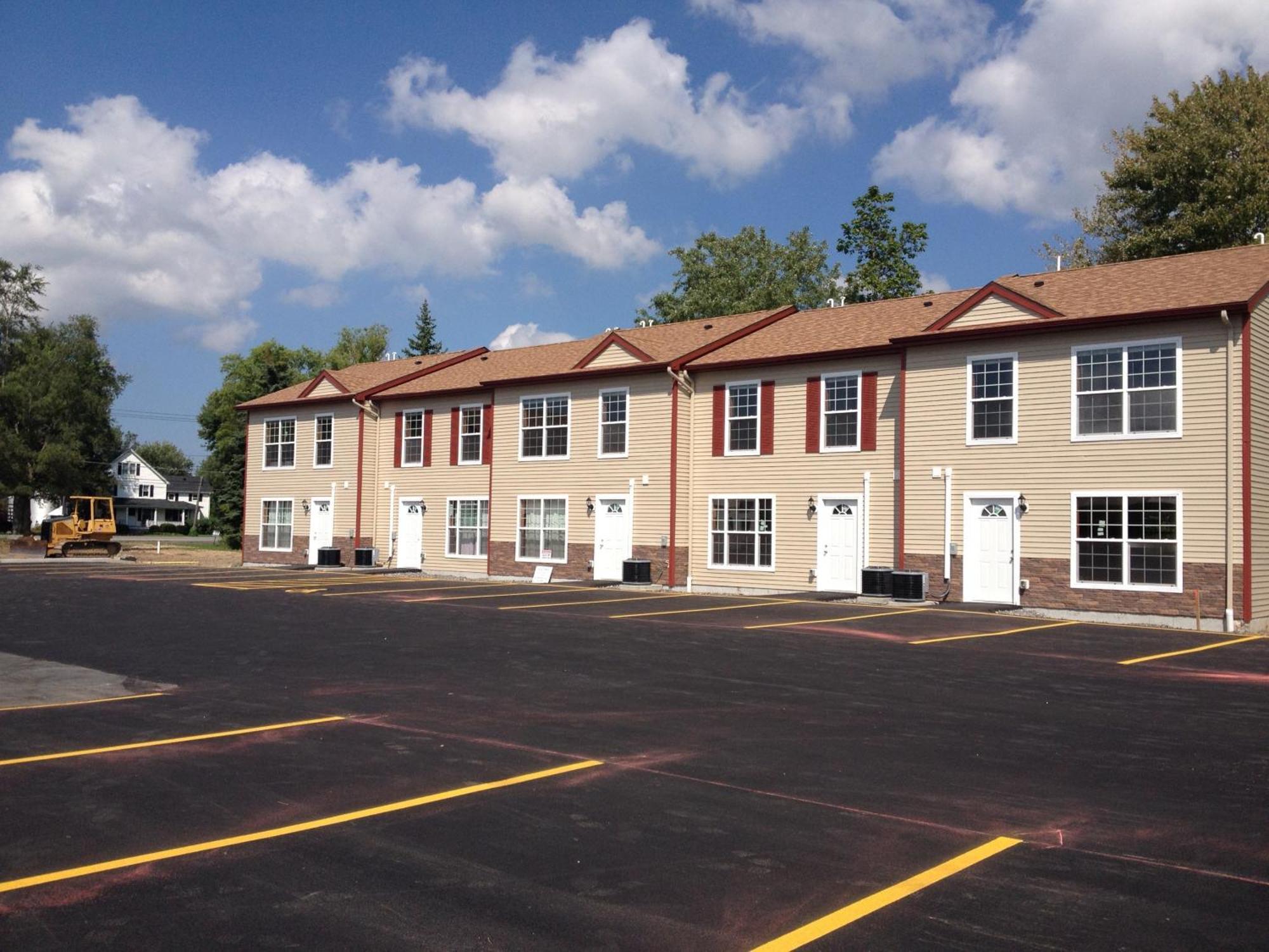 Three-Bedroom Townhouse