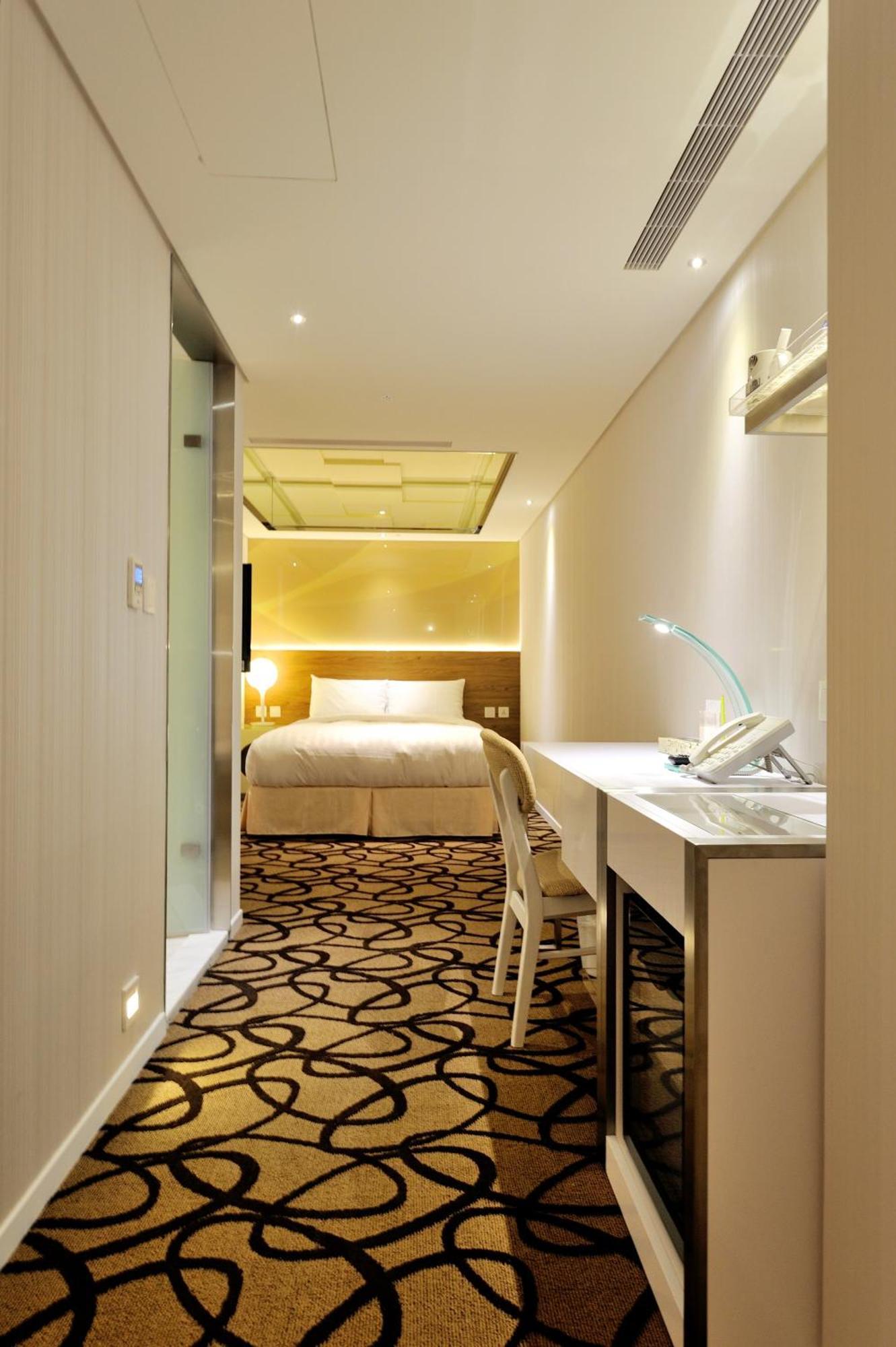 Superior Double Room No Window