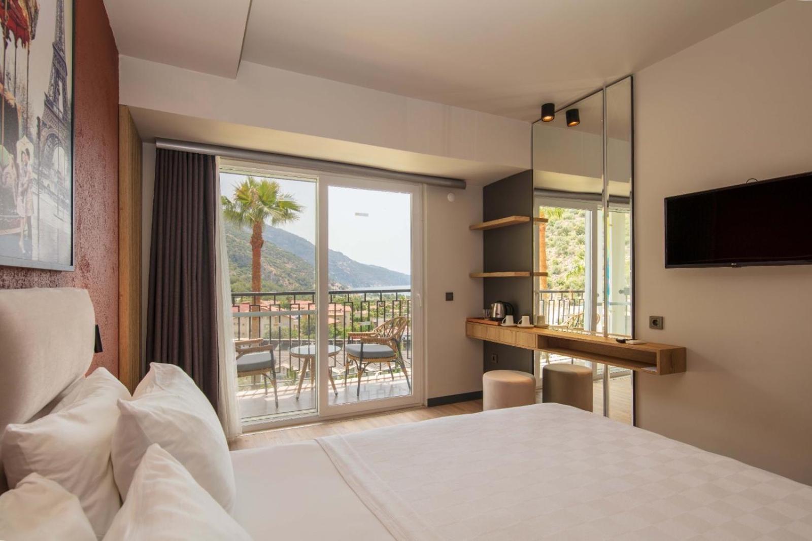 Superior Double or Twin Room with Sea View,1589557373:JPEG