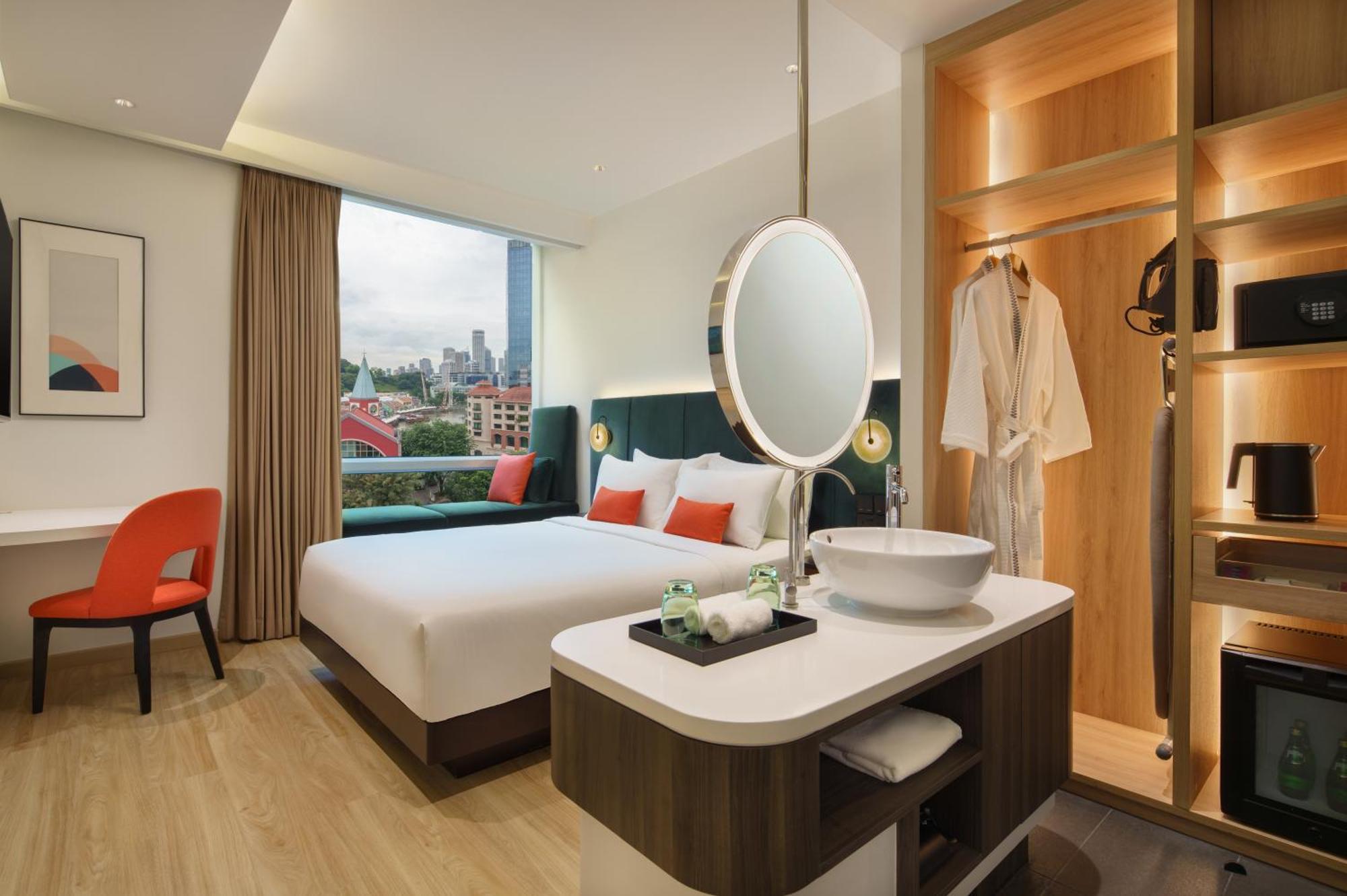 Deluxe Queen Room with Pool View,1603735357:JPEG