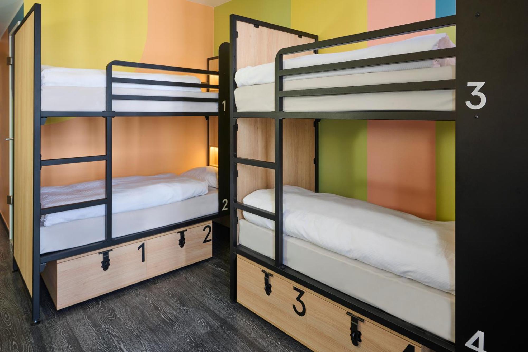 Quadruple Room,1605385501:JPEG