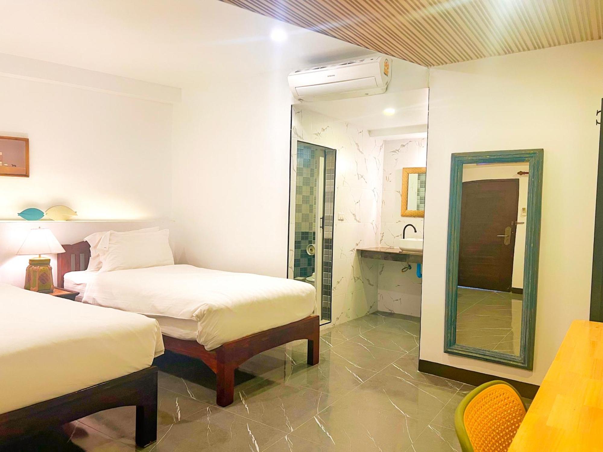 Superior Twin Room