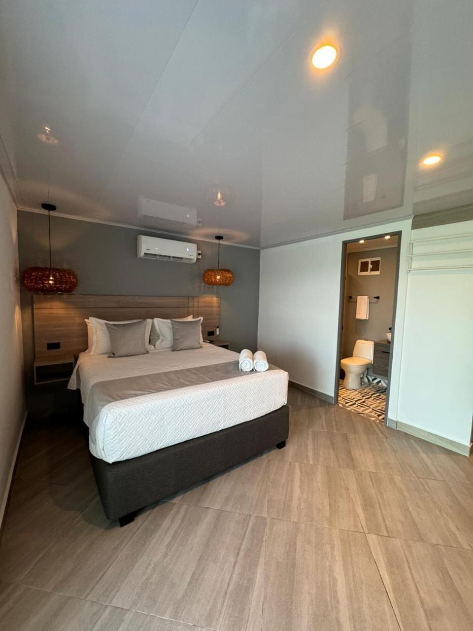 Standard Triple Room,1606585589:JPEG