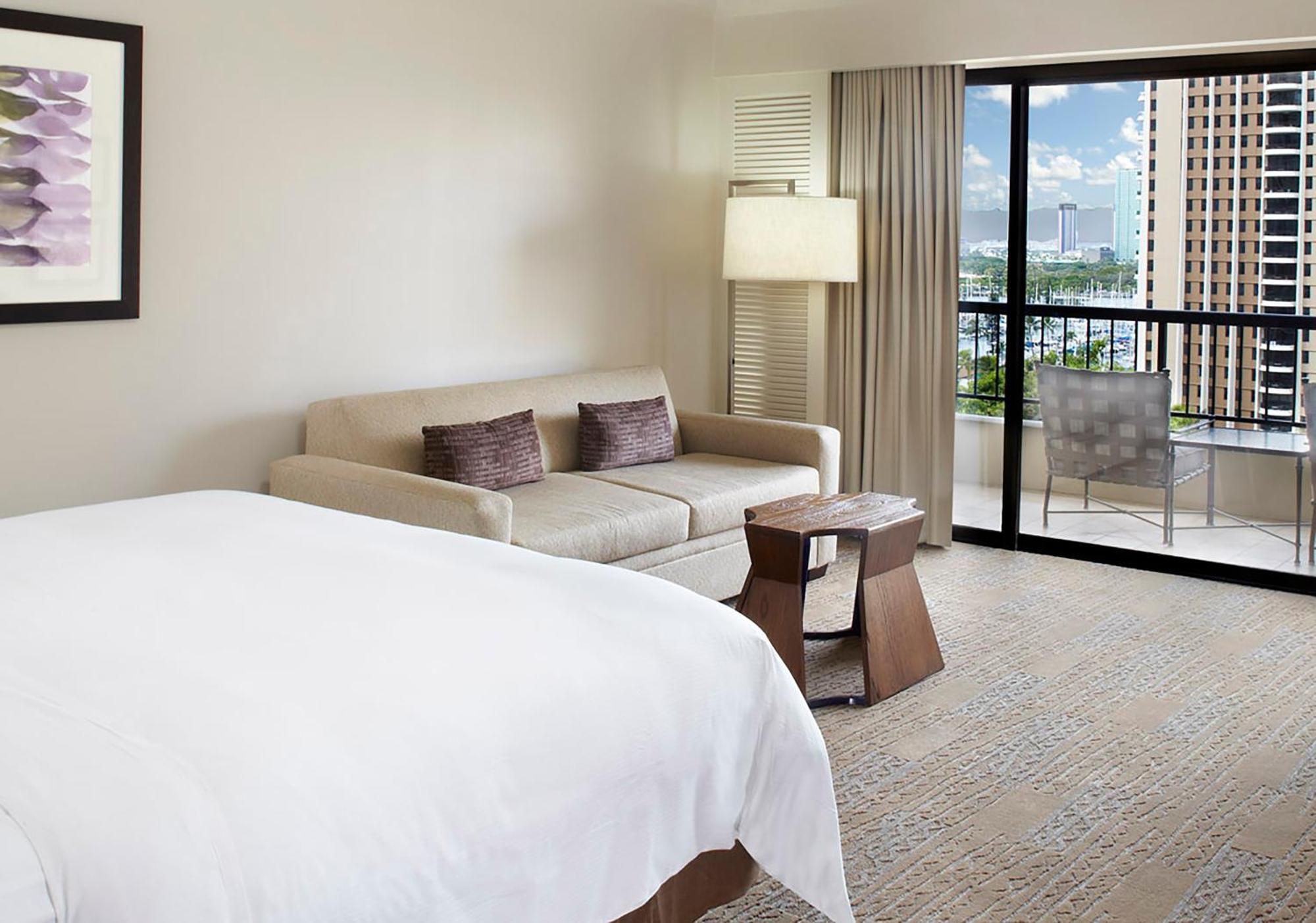 Ali'i Tower Partial Ocean View with King Bed,1613665805:JPEG