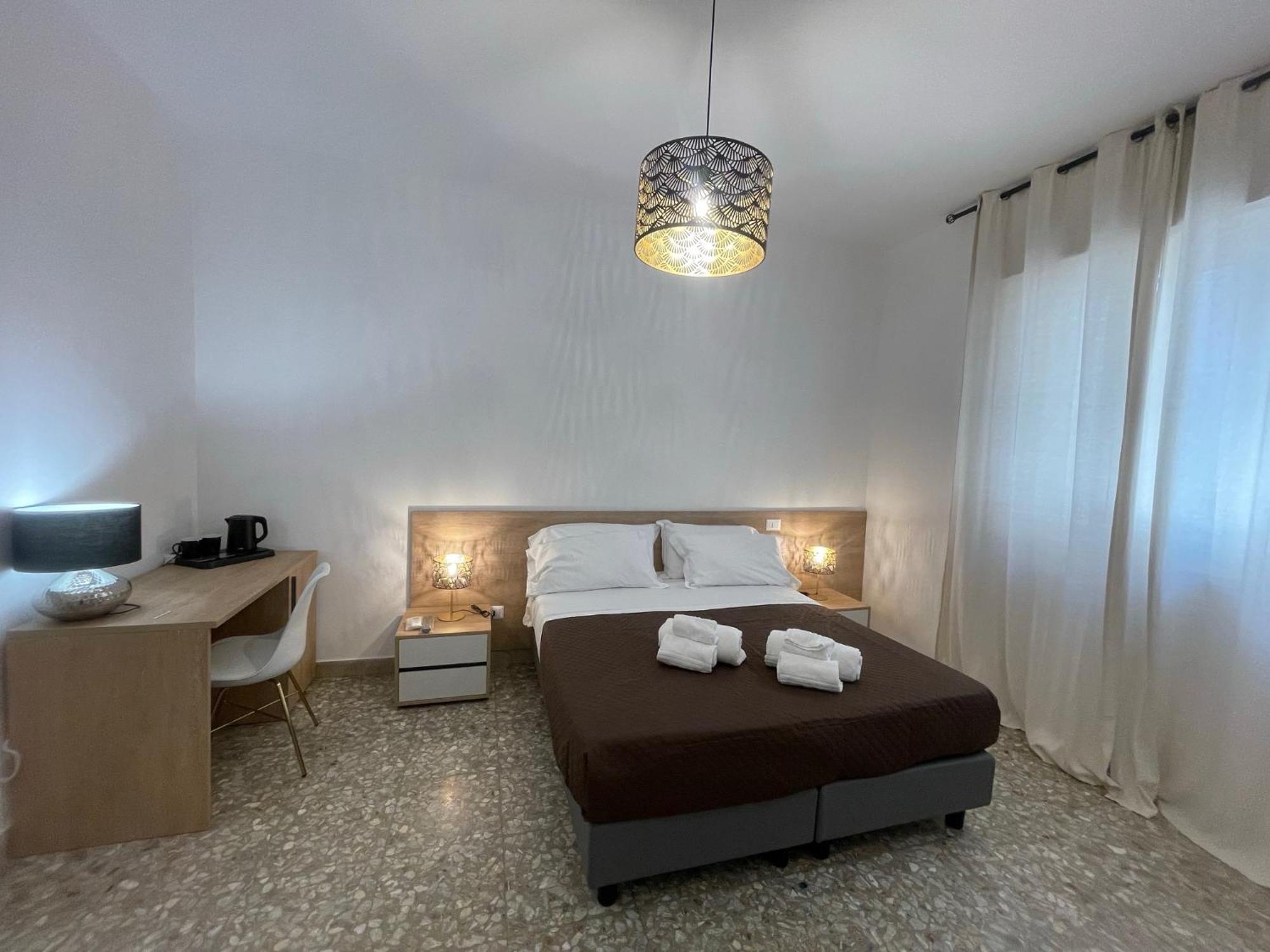 Double or Twin Room,1614151825:JPEG