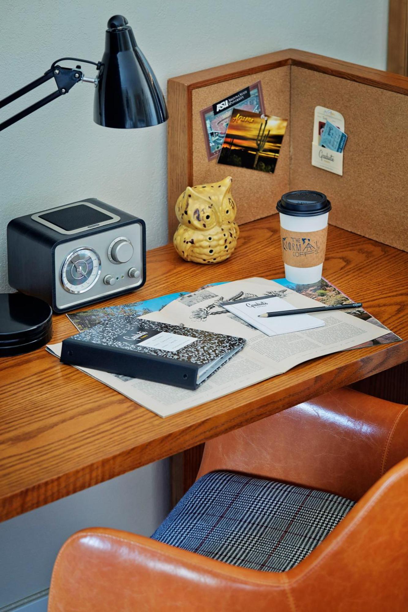 Graduate King Room