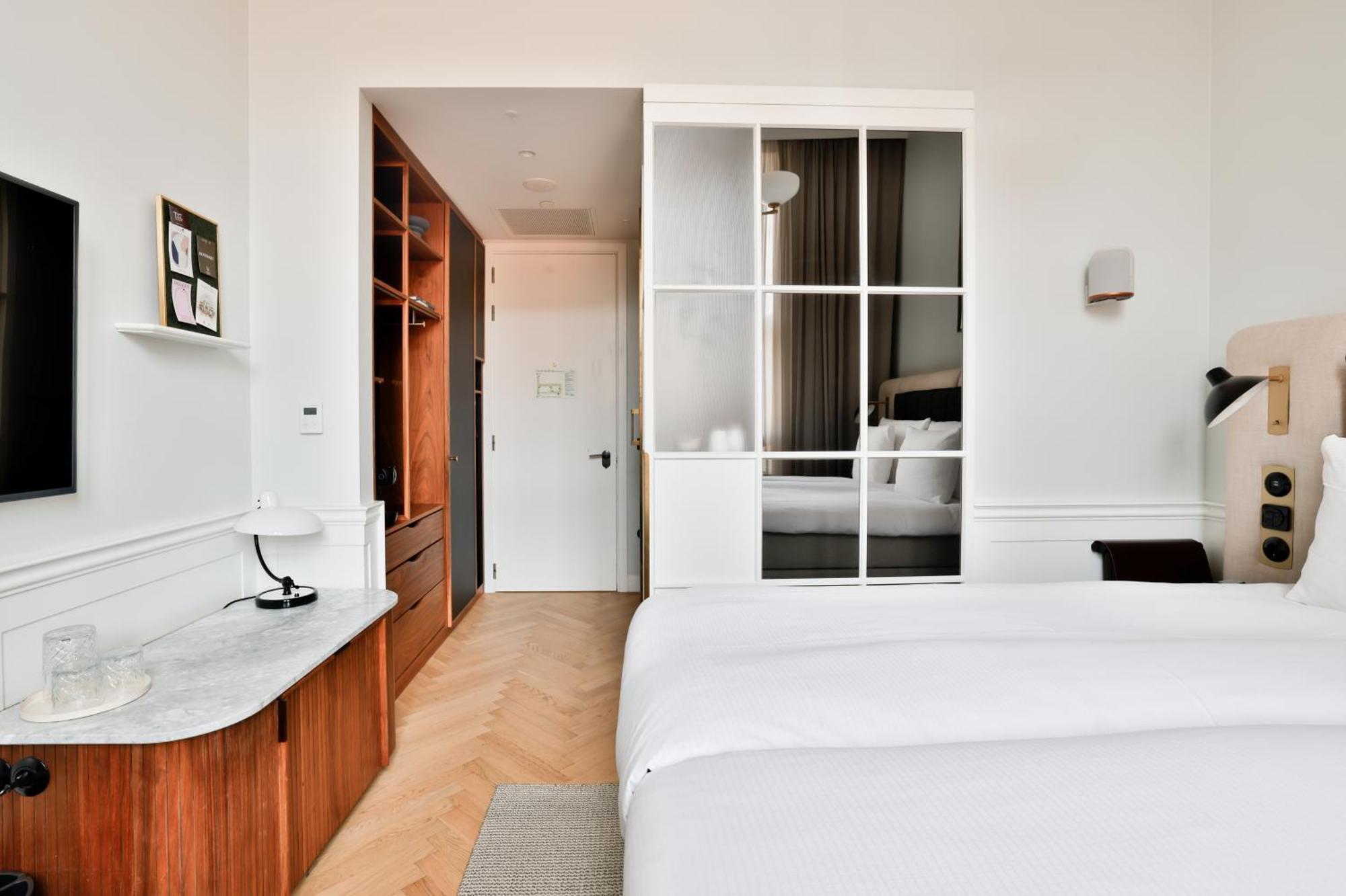 Standard Queen Room,1620616057:JPEG