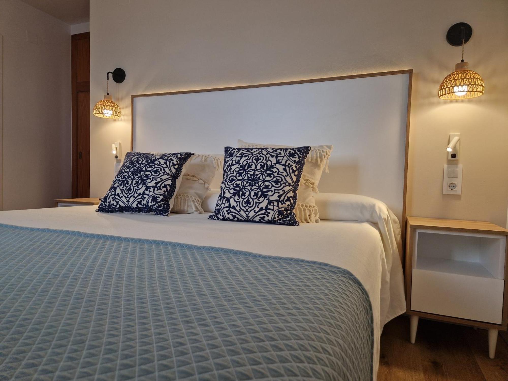 Deluxe Double Room Window