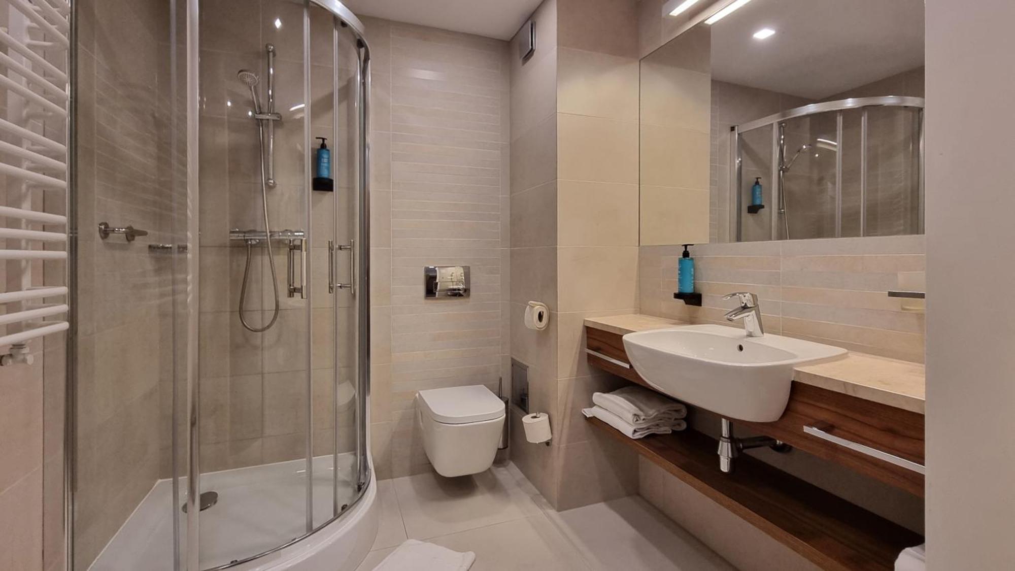 Double or Twin Room Disability Access