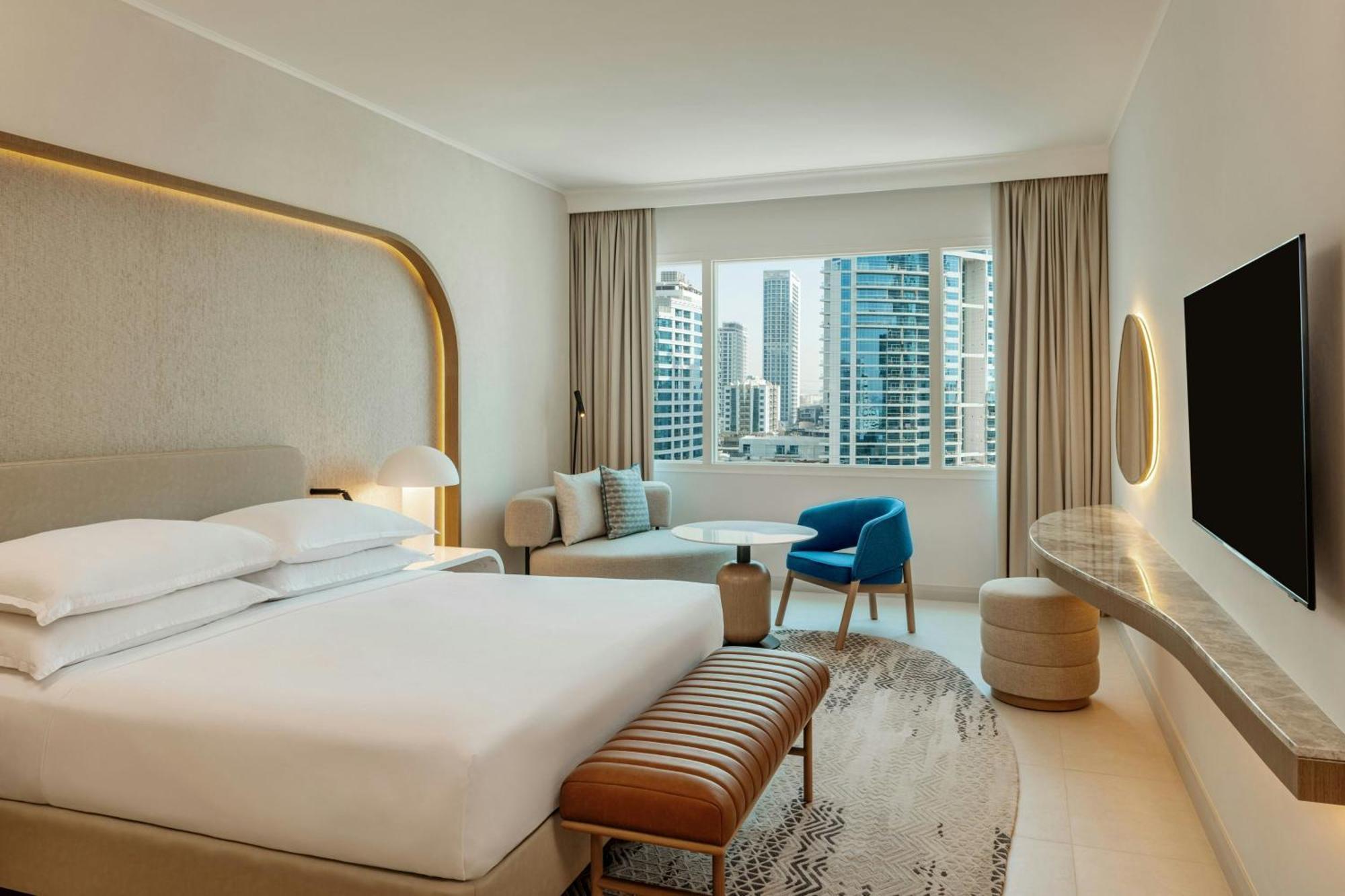 Deluxe King Room JBR View Private beach Access
