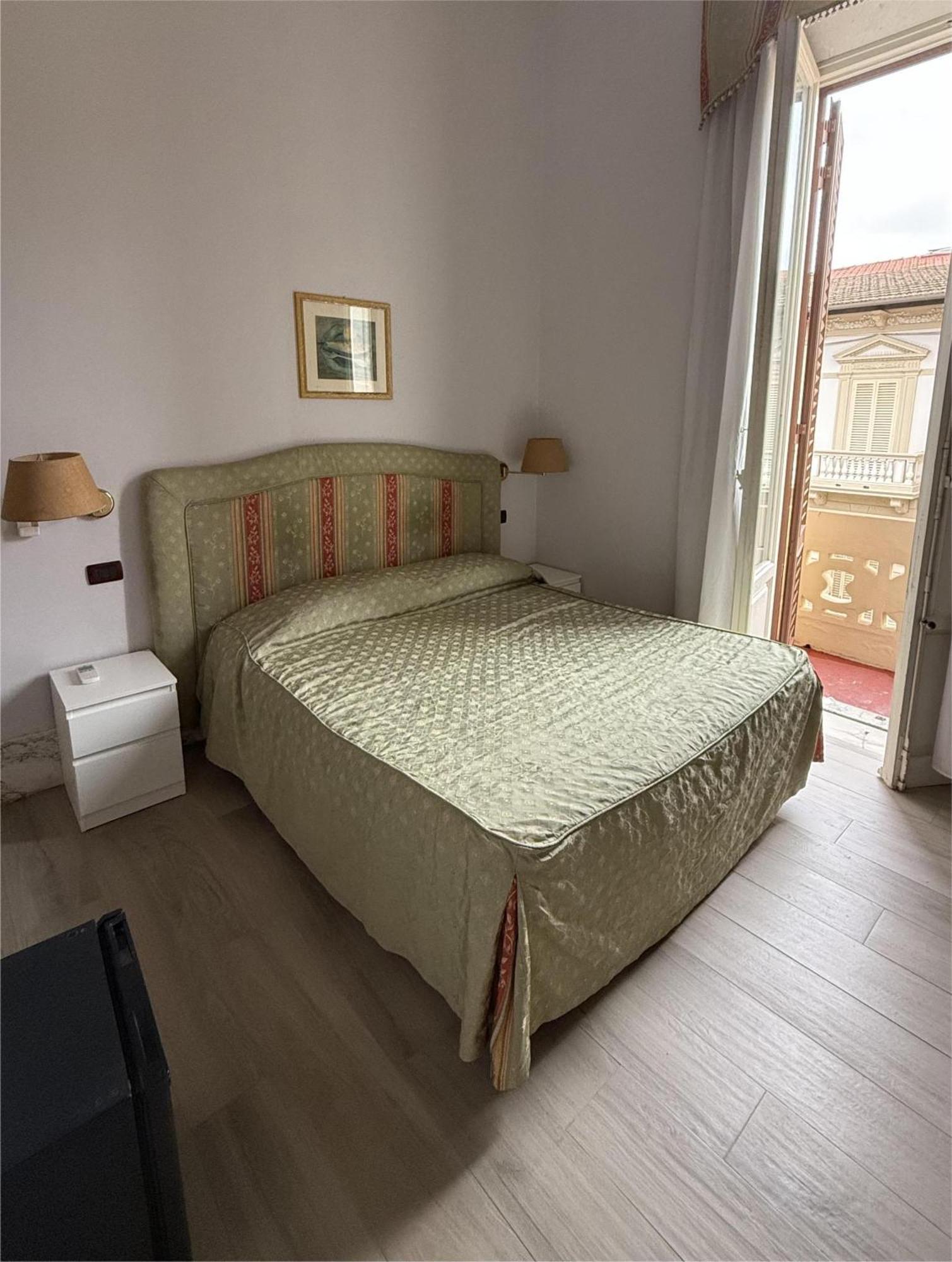 Deluxe Twin Room with Sea View,1646202330:JPEG